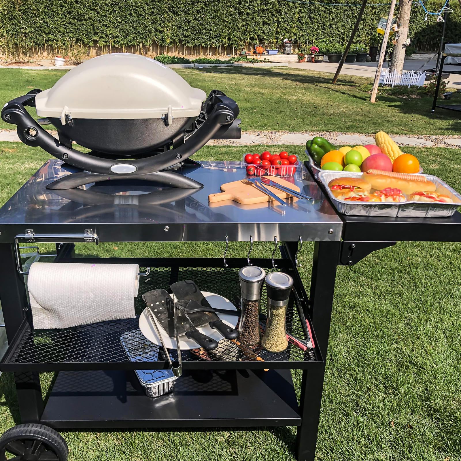 GFTIME Mesa de barbacoa de acero inoxidable con 3 niveles, soporte para horno de pizza, mesa de barbacoa para exteriores, carrito de trabajo con 4 ganchos, carrito de servicio al aire libre, mesa