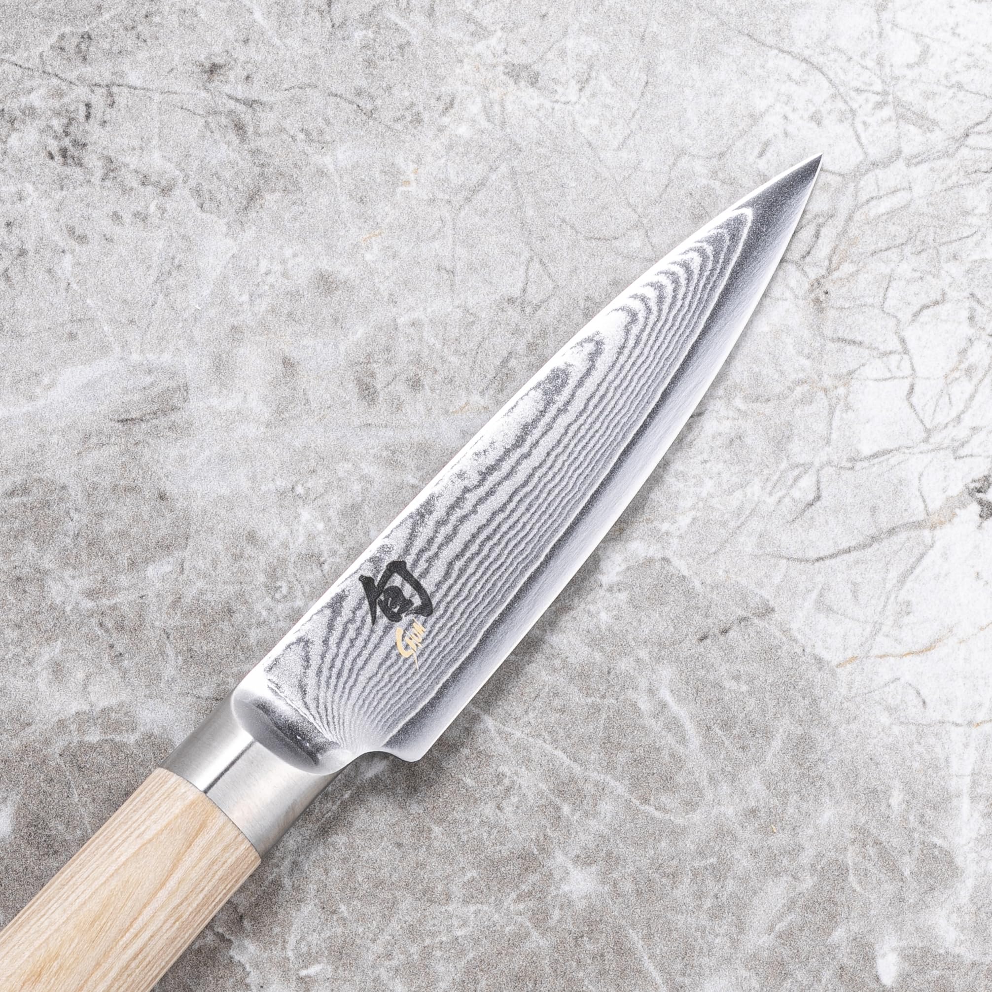 KAI Shun Classic White coltello da ufficio giapponese 9 cm lunghezza lama - coltello damasco 32 strati nucleo VG MAX - 61 (±1) HRC - manico in legno di pakka - Made in Japan