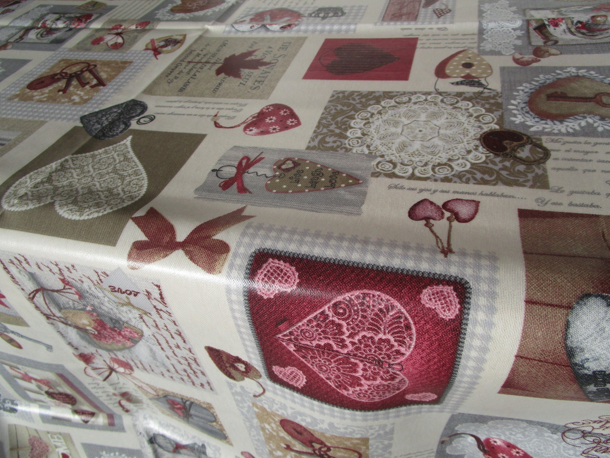 PAGO POCO Kissenbezüge mit Reißverschluss, Motiv: Herzen, Shabby, Maße: 40 x 40 cm, 100 % Baumwolle, hergestellt in Italien. (Kissenbezüge 40 x 40 cm) Küche, Haushalt & Wohnen