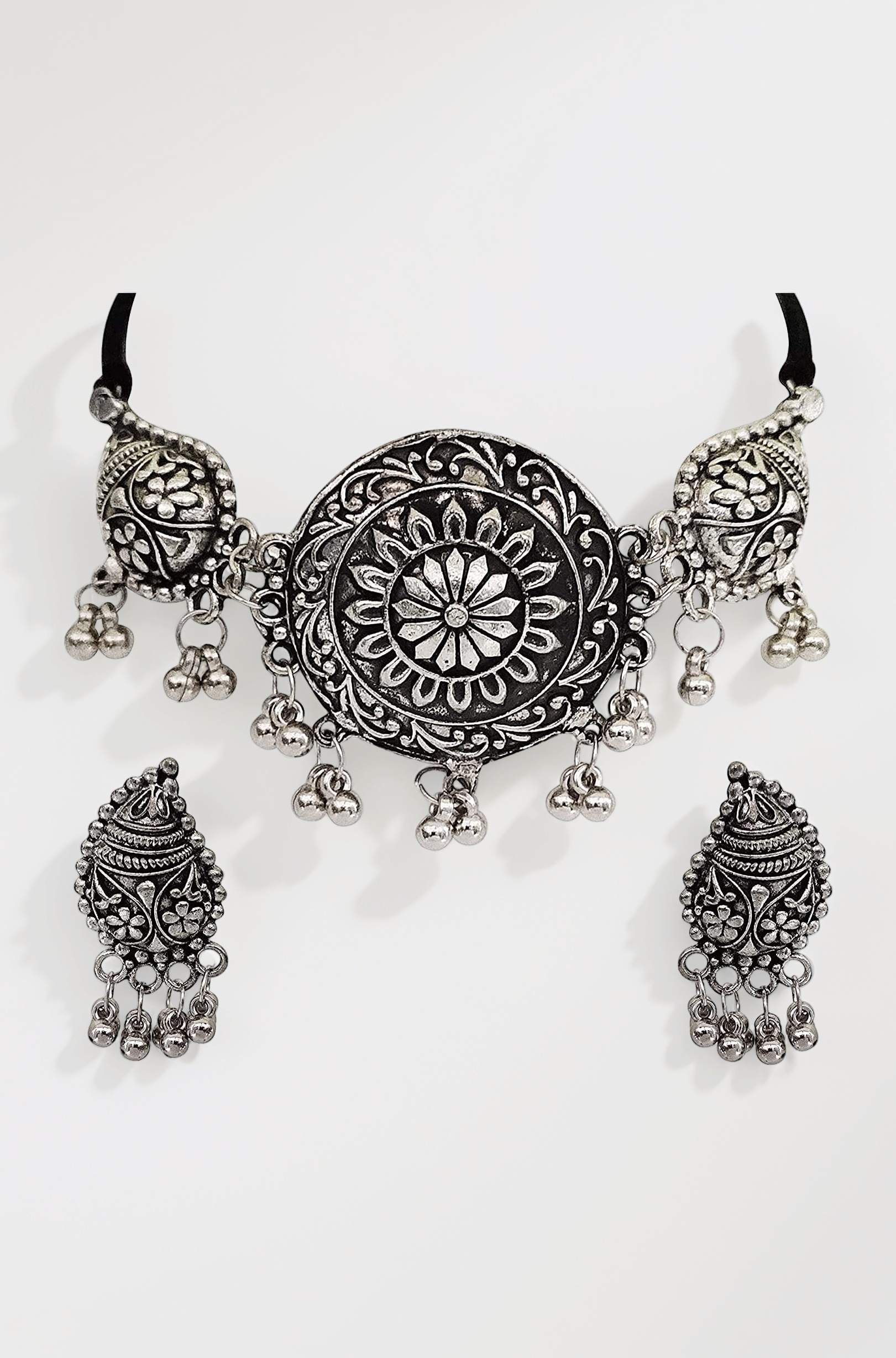 Latest Stylish Traditional Oxidised Silver Necklace Jewellery Set for Women (13117s)