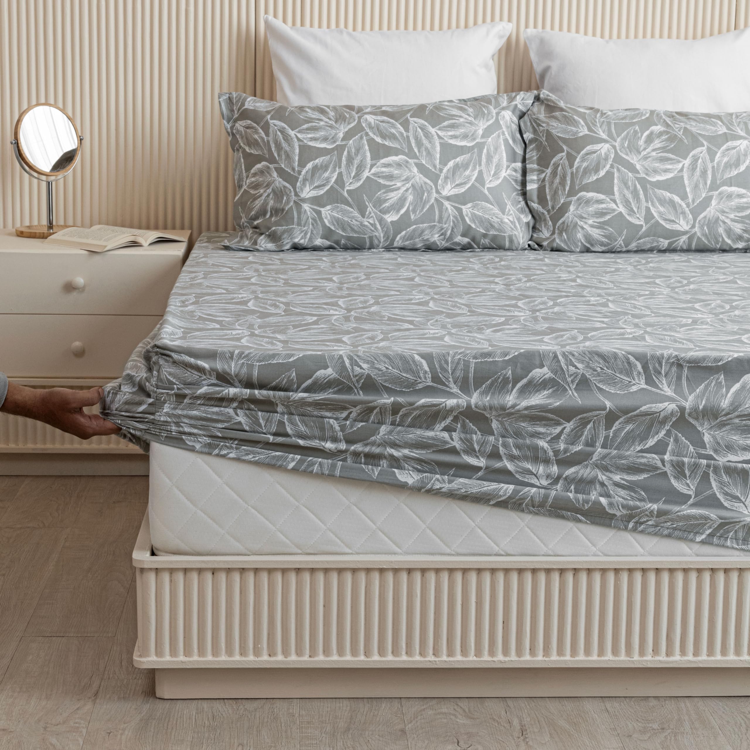 HOMEMONDE 210TC Soft Cotton All Around Elastic Fitted Bedsheet King Size Mattress 84 x 78 Inches Leaf Printed Fitted She