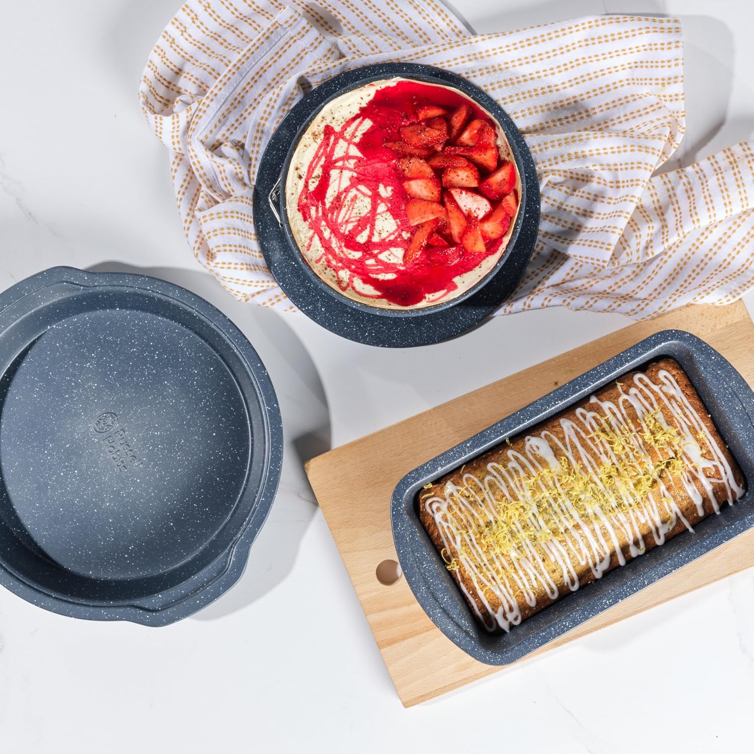 Russell Hobbs RH03419EU7 Nightfall Stone Round Springform Pan - 18cm / 7 Inch Non-Stick Cake Tin with Loose Base & Serving Plate, Carbon Steel, Leakproof Baking Pan, for Cake, Cheesecake, PFOA Free image 4