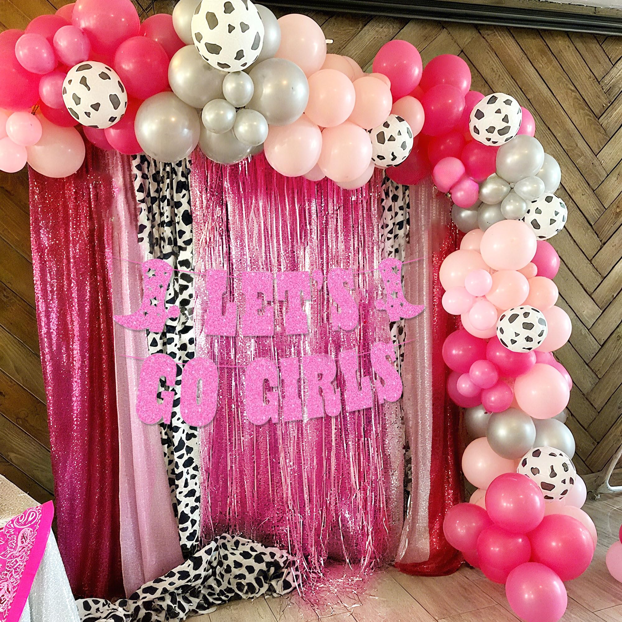 Pink Rodeo Party JeVenis Last Rodeo Hen Party Decorations Hot Pink Lets Go Girls ...