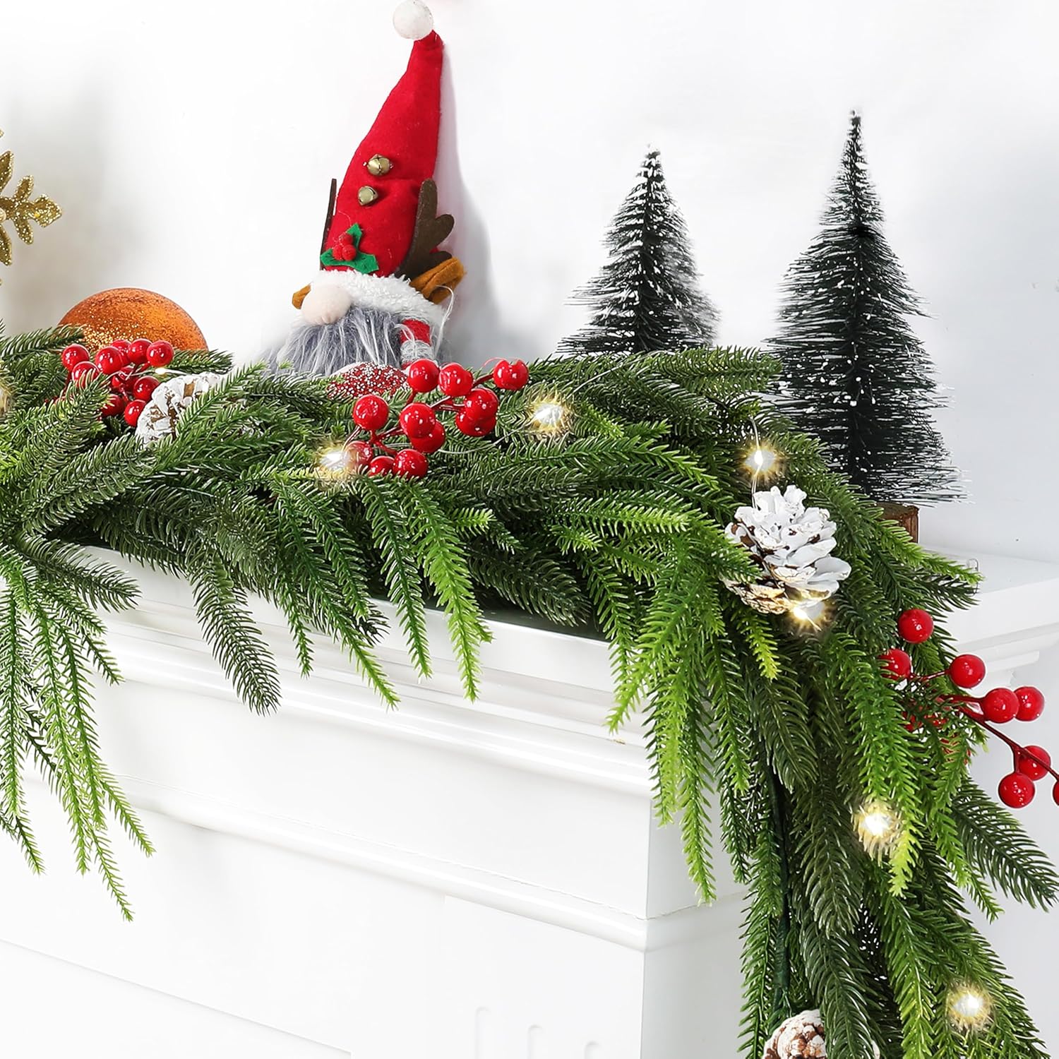 Fayoo Christmas Norfolk Pine Garland Set-6 Ft Artificial Faux Greenery Garland 8 Red Berries Stems 10 Pine Cones for Holiday Mantle Table Fireplace Wall Home Wedding Decor 6 feet