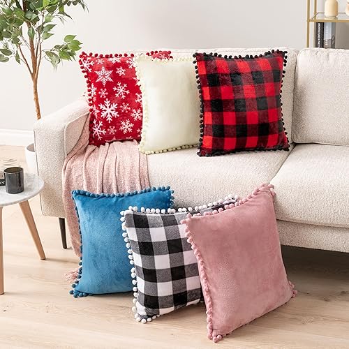 Miniatura 5 de PAVILIA Juego de 2 fundas de almohada a cuadros de color blanco y negro con pompones, 18 x 18 pulgadas, fundas de almohada decorativas para