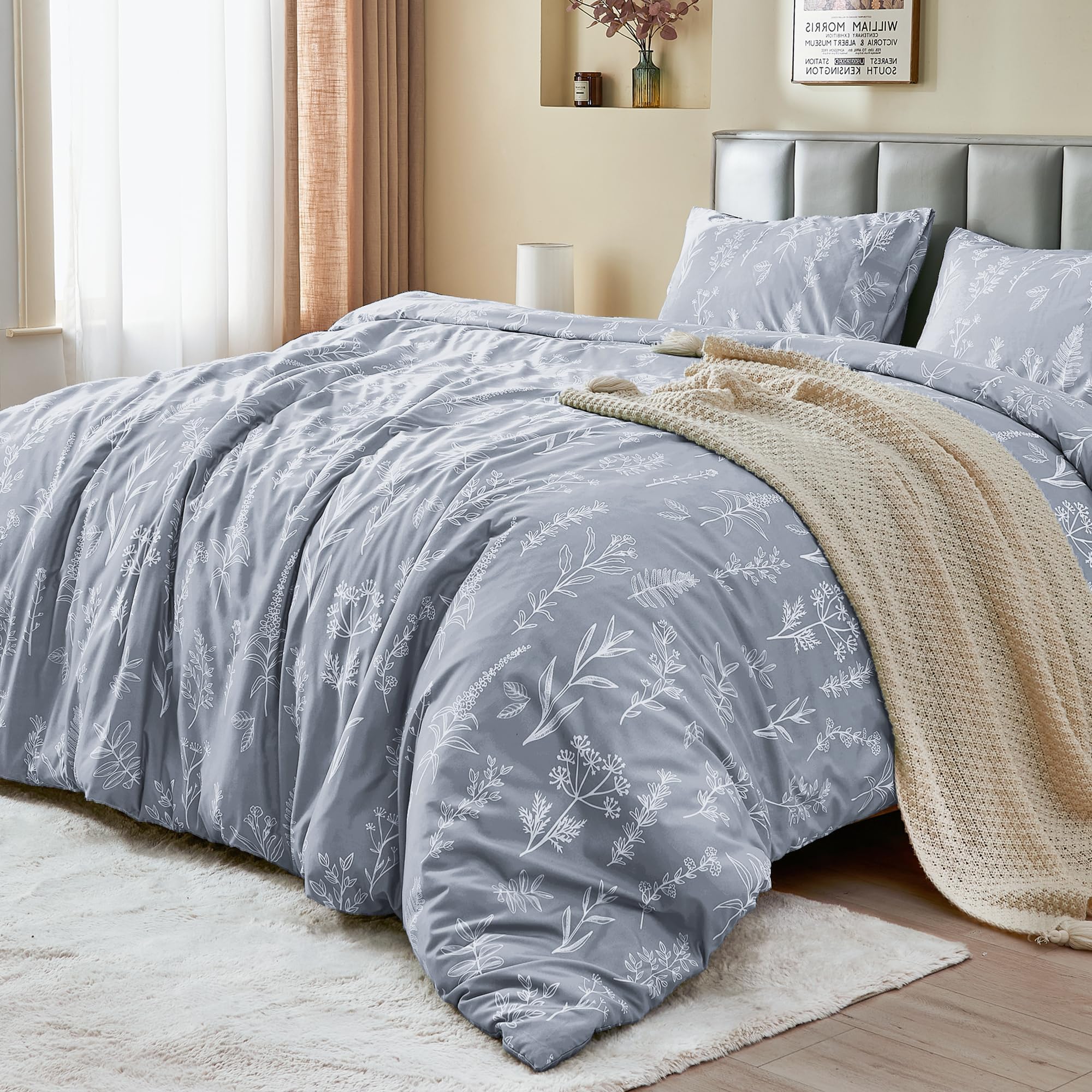MUXHOMO Duvet Cover Queen Size, Reversible Floral Grey Duvet Cover Set with Zipper Closure, 3 Pieces Botanical Patterns Soft Microfiber Bedding Set
