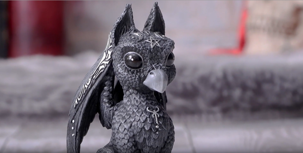 Amazon.com: Nemesis Now Griffeal Gothic Occult Statue – Witchcraft