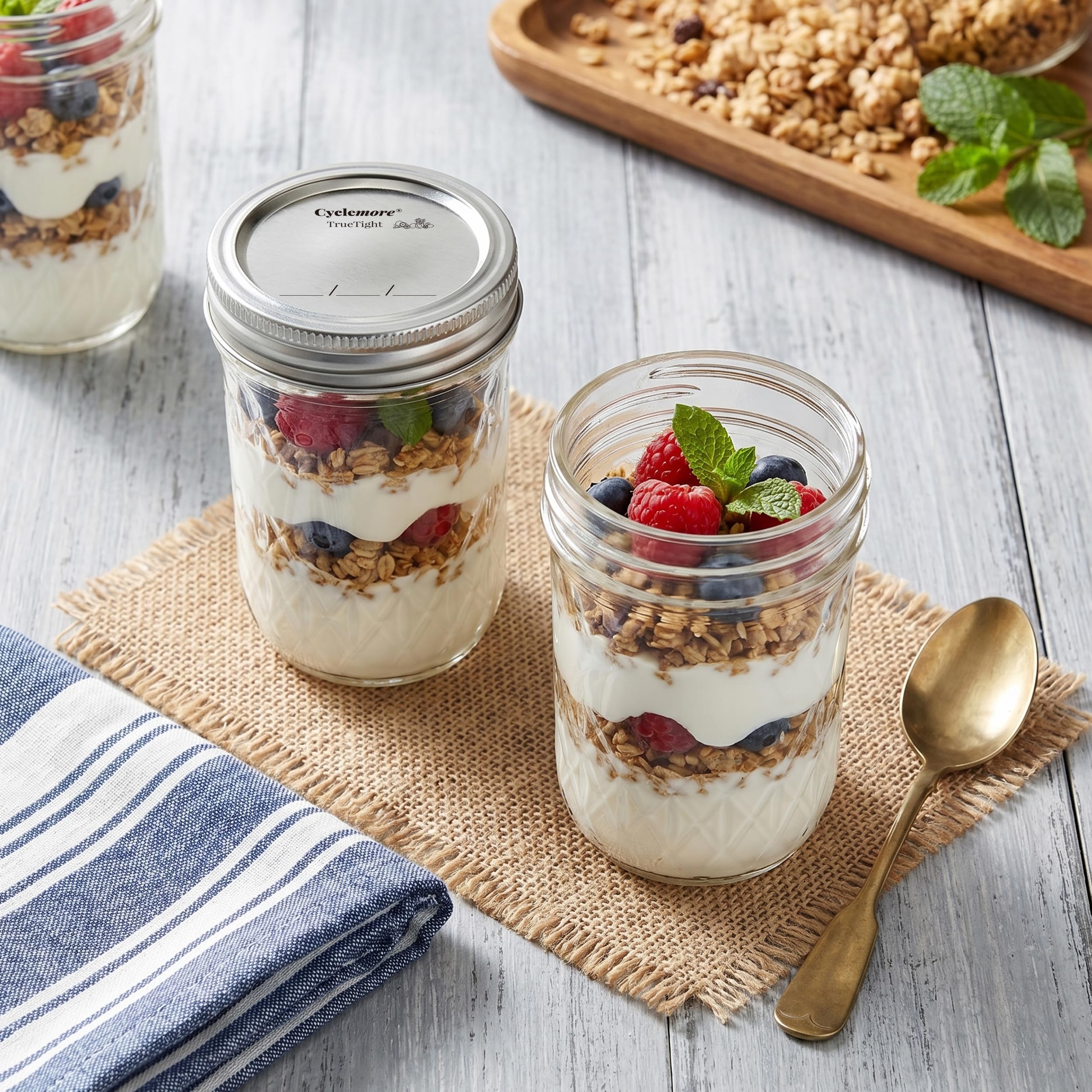CycleMore Einmachgläser, 237 ml, 24 Stück, Einmachgläser mit luftdichten Deckeln und Bändern, ideal zum Fermentieren, Marmelade, Honig, Beizen, Hochzeit/Dusche, DIY-Dekorationen