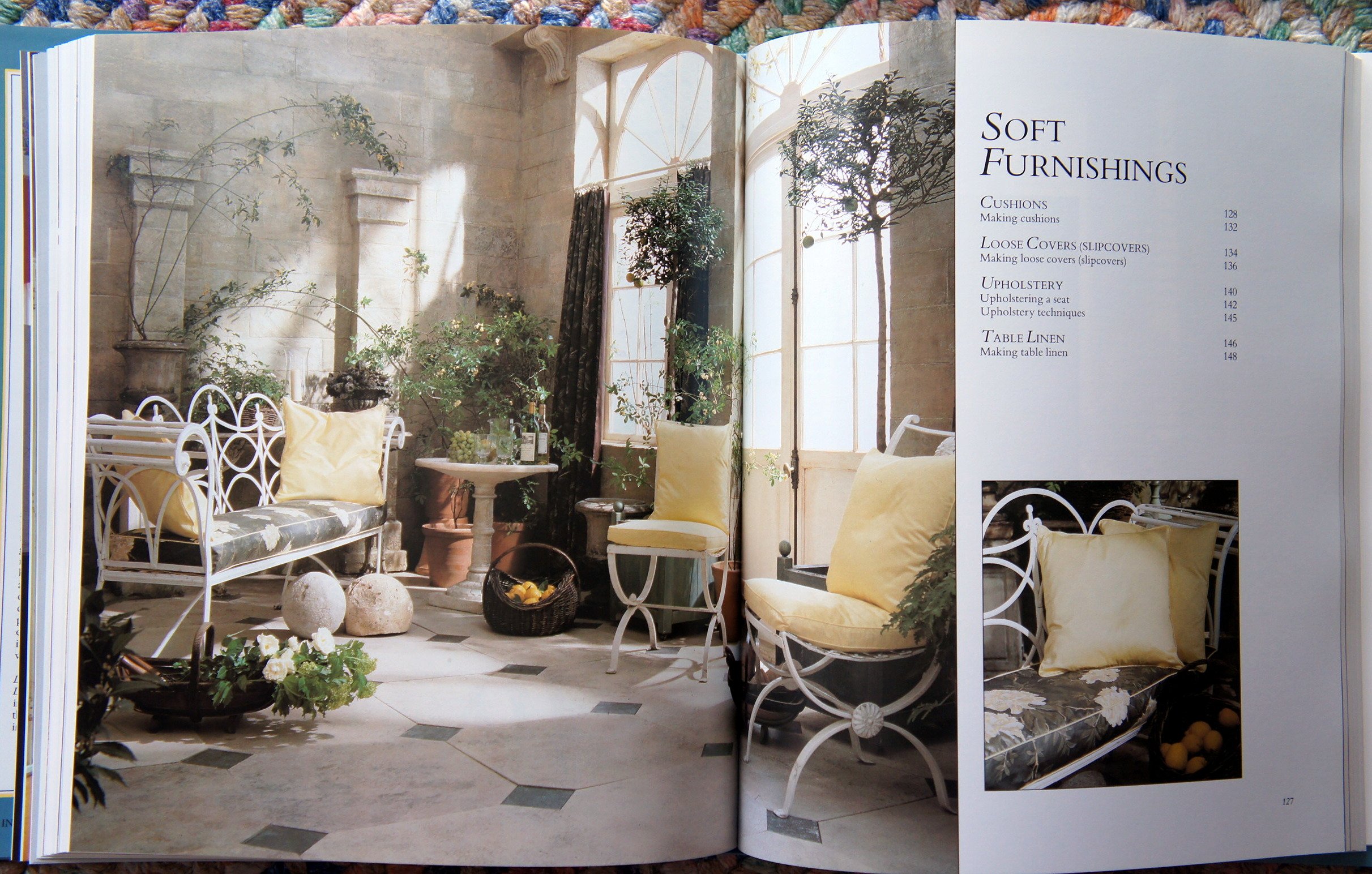 "Laura Ashley" Complete Guide to Home Decorating