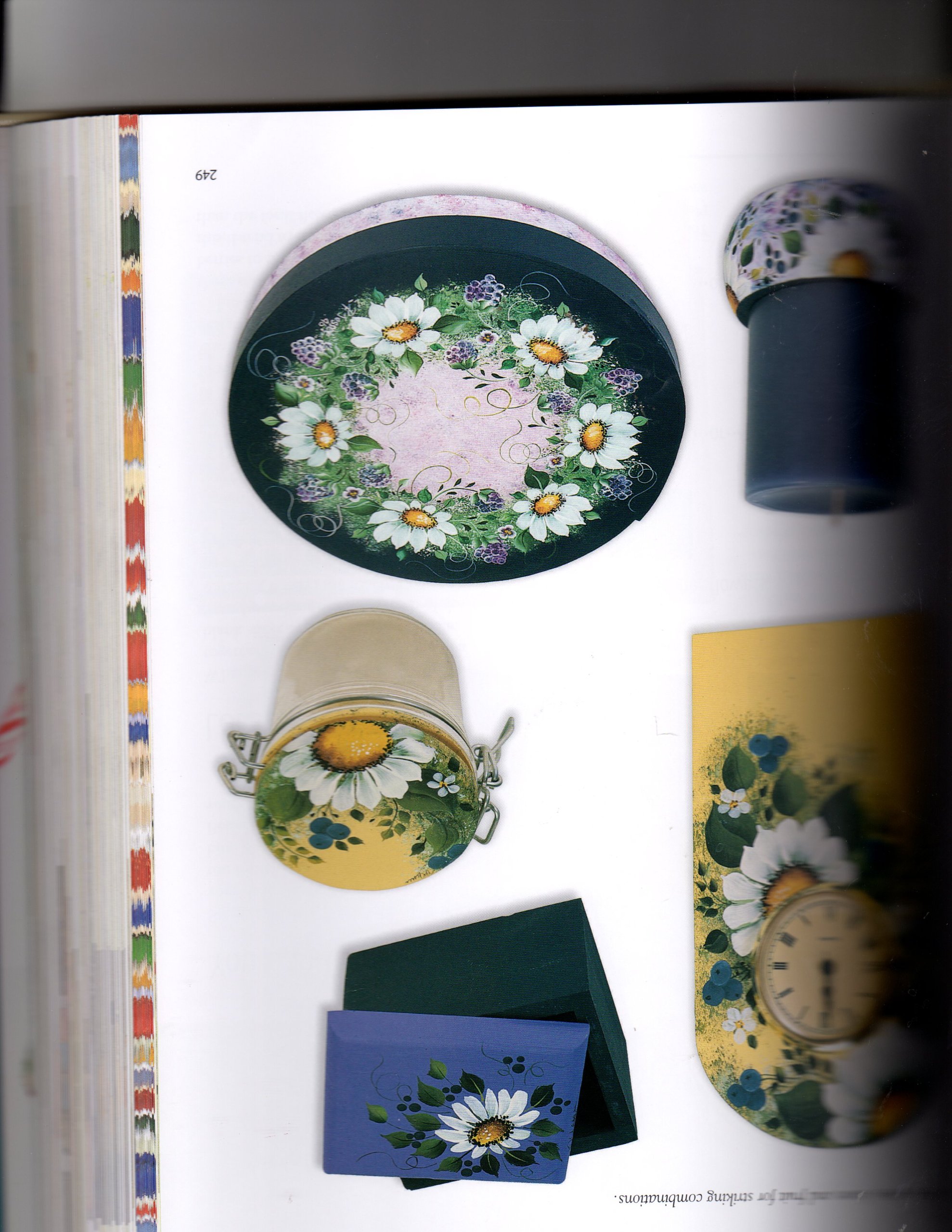 The Big Book of Crafts: Over 70 Projects from Rubber Stamping and Wreaths to Decorative Painting and Mosaics