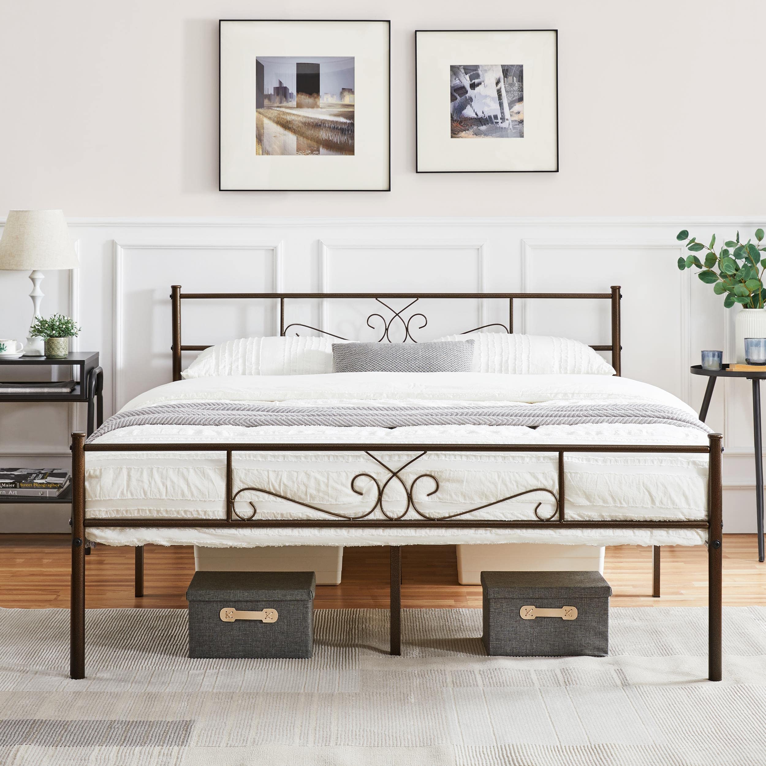 Yaheetech Classic Metal Platform Bed Frame with Headboard and Footboard Flower Design Mattress Foundation Easy Set Up Structure Full Size Bronze