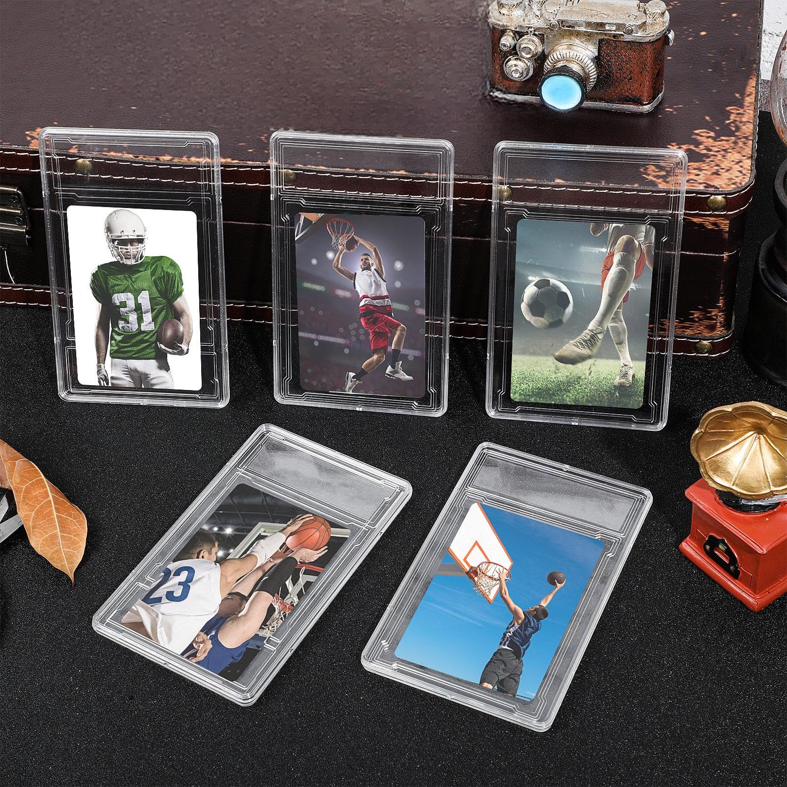 Gersoniel Sammelkarten-Schutzhülle, Acryl, transparent, Baseball-Kartenhalter mit Etikettenposition, harte Hüllen, kleine, stabile Aufbewahrungsbox für Standard-Sammler, Sportspielqualität, 48 Stück