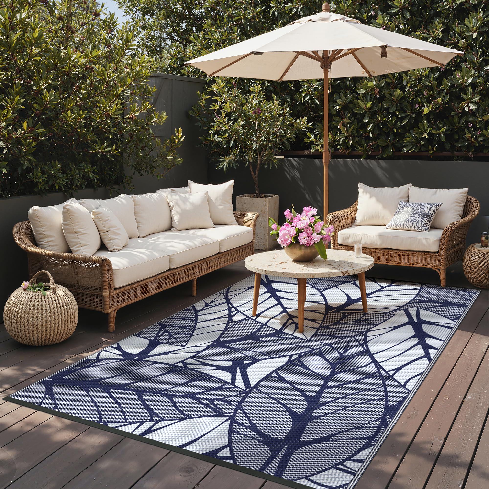 GENIMO Outdoor Rug 120x180cm, Small Botanical Leaf Waterproof Reversible Garden Rug, Washable Patio Carpet, Recycled Plastic, Modern Outside Mat for Out Door, Backyard, Blue and White