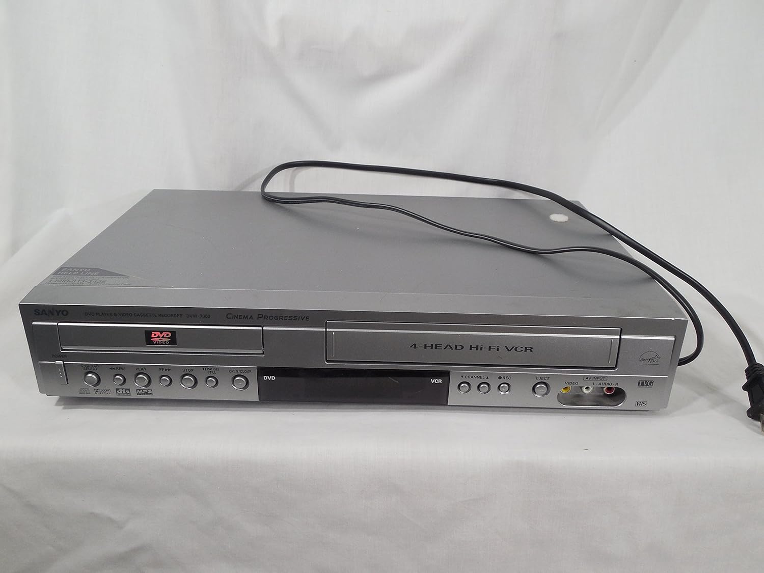 Sanyo DVD Player & Video Cassette Recorder DVW7000