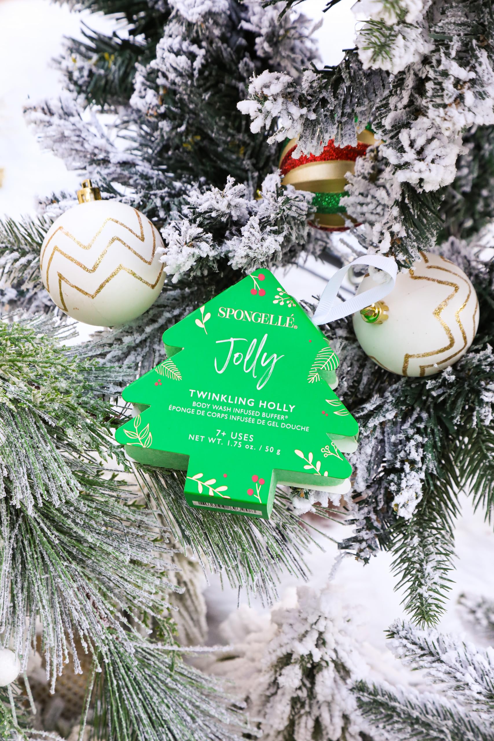 Spongellé Holiday Collection Body Wash Infused Buffer, Jolly (Twinkling Holly) - Image 4
