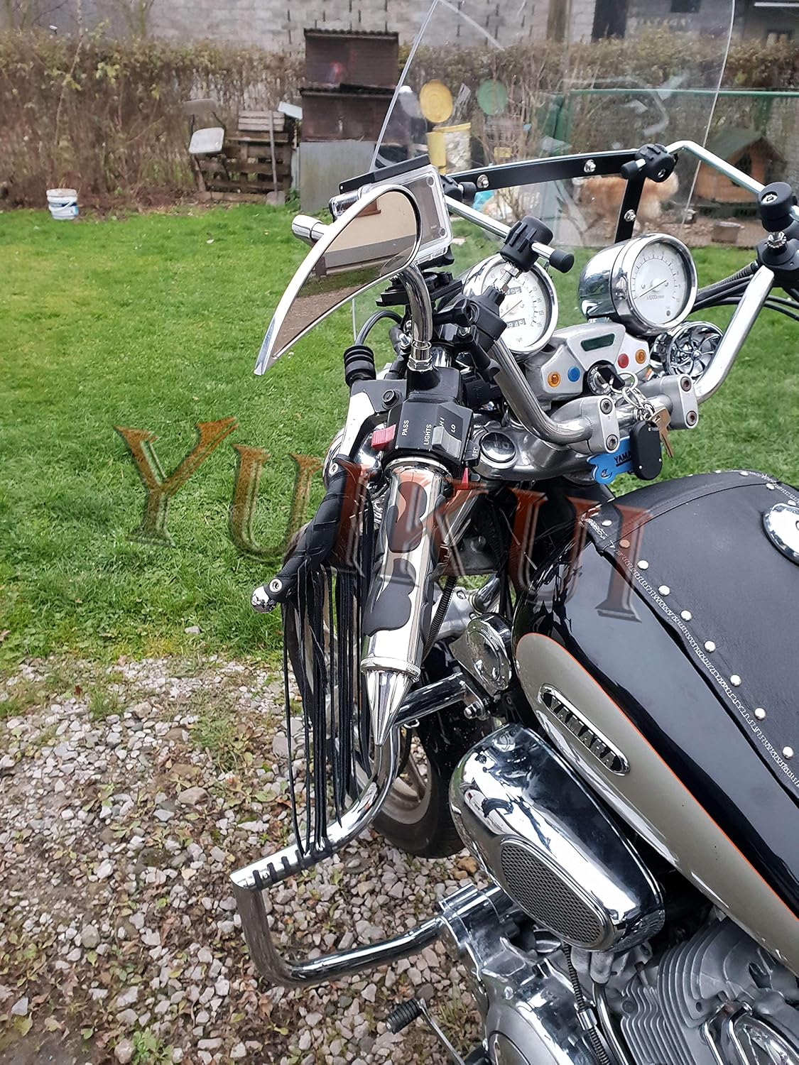 Motorcycle Black Rubber Chrome aluminium hand grips Fire Flame Grips Handlebar Bars Grips With Boss Throttle Compatible with HONDA VF 750 MAGNA All years