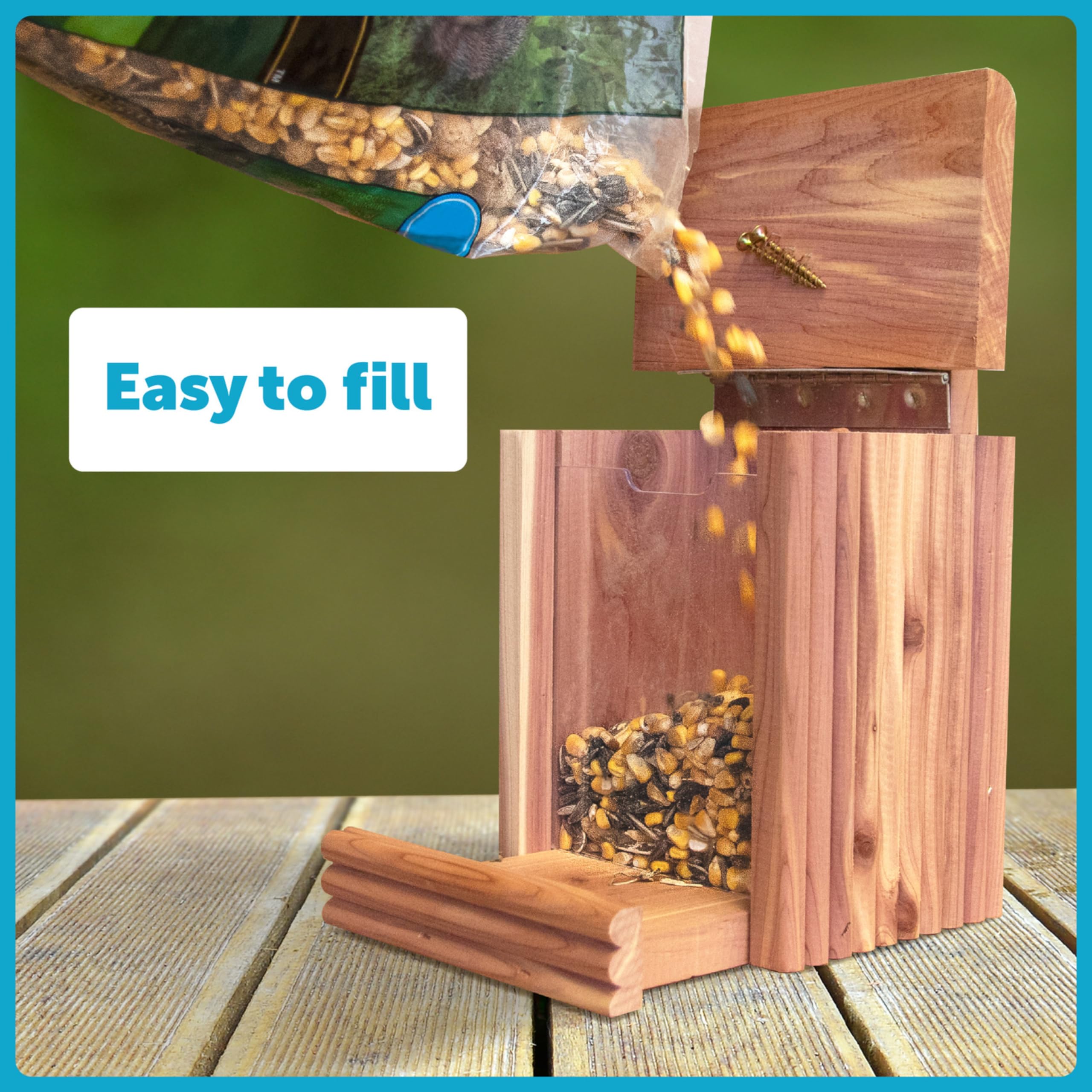 Pennington Cedar Squirrel Snacker Feeder Amish Wyprodukowano w USA