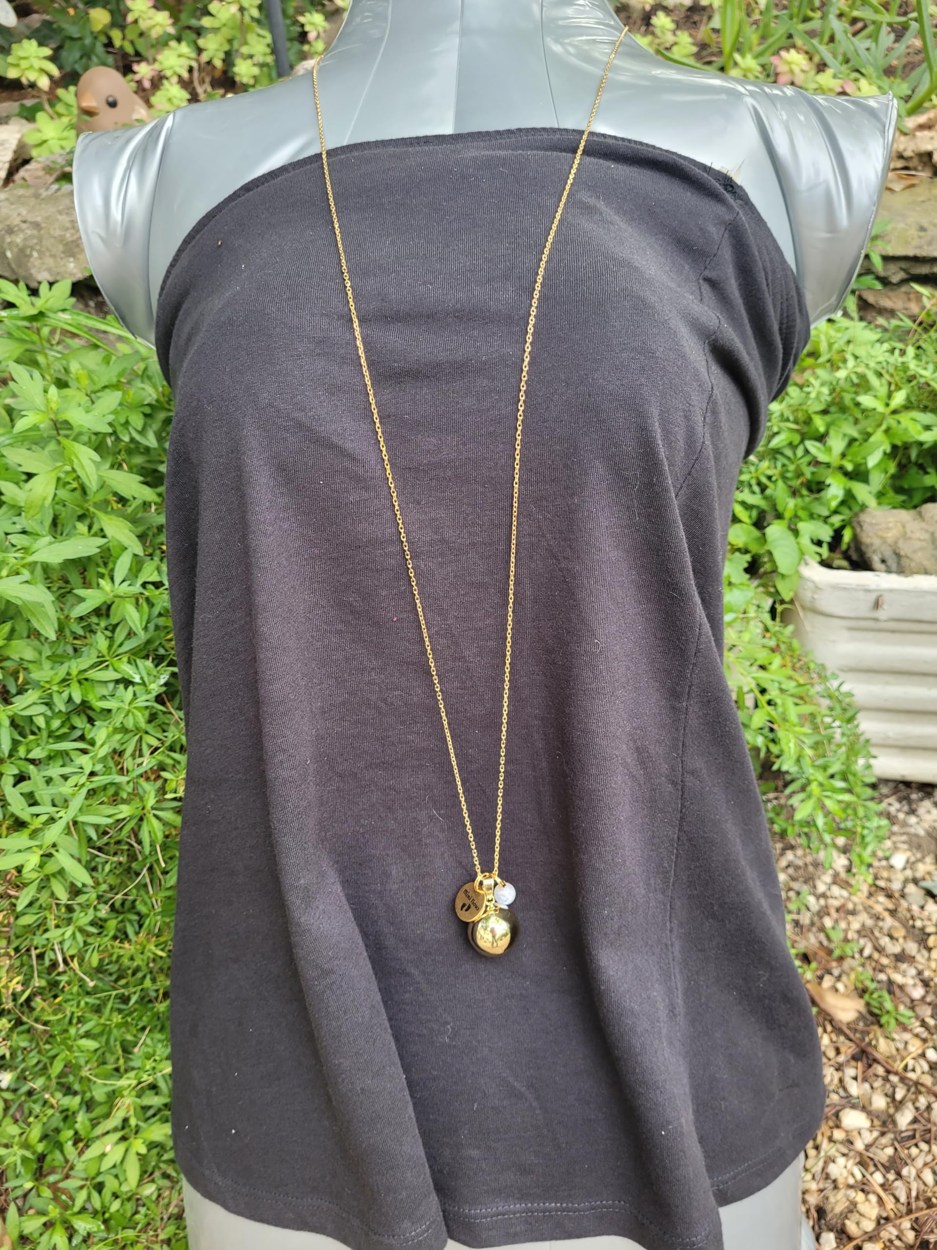 Bola de Grossesse Lisse Personnalisable Ton Or Médaille Gravée Mini Nous Petits Pieds Chaîne Satellite ou Classique Pierre Fines cadeau future maman