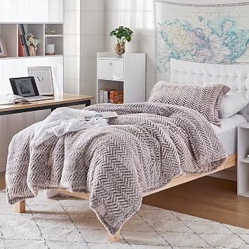 Cozy Peaks Coma Inducer Twin Oversized Comforter Set, Chevron Sierra