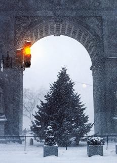 Washington Square NY Christmas Cards Boxed With Envelopes Set of 12 Holiday Cards And 12 Envelopes. Made in USA