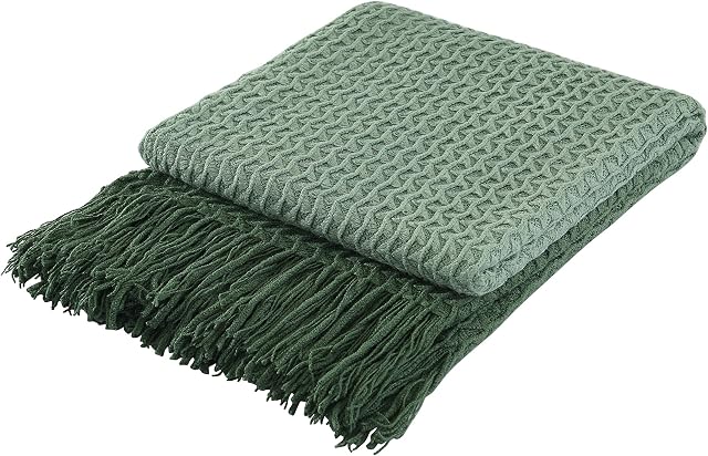 Super Soft Ombre Green Decorative Knit Throw Blanket for Sofa Couch Chair Bed, Lightweight Travel Blanket Nap Throw, Cashmere-Like Soft and Cozy, Delicate Weave Pattern with Fringe, 127x152cm