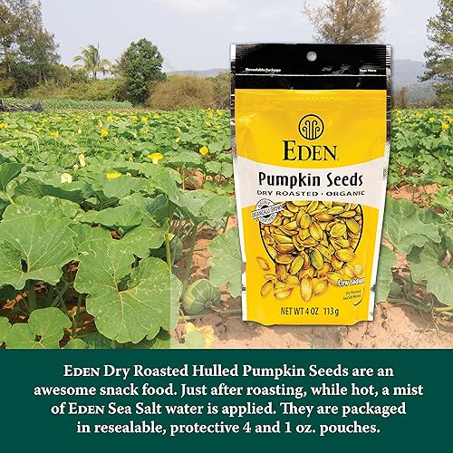 Miniatura 4 de Eden Semillas de calabaza orgánicas, sin cáscara, tostadas en seco y ligeramente saladas al mar, para comer, 4 onzas (paquete de 6)