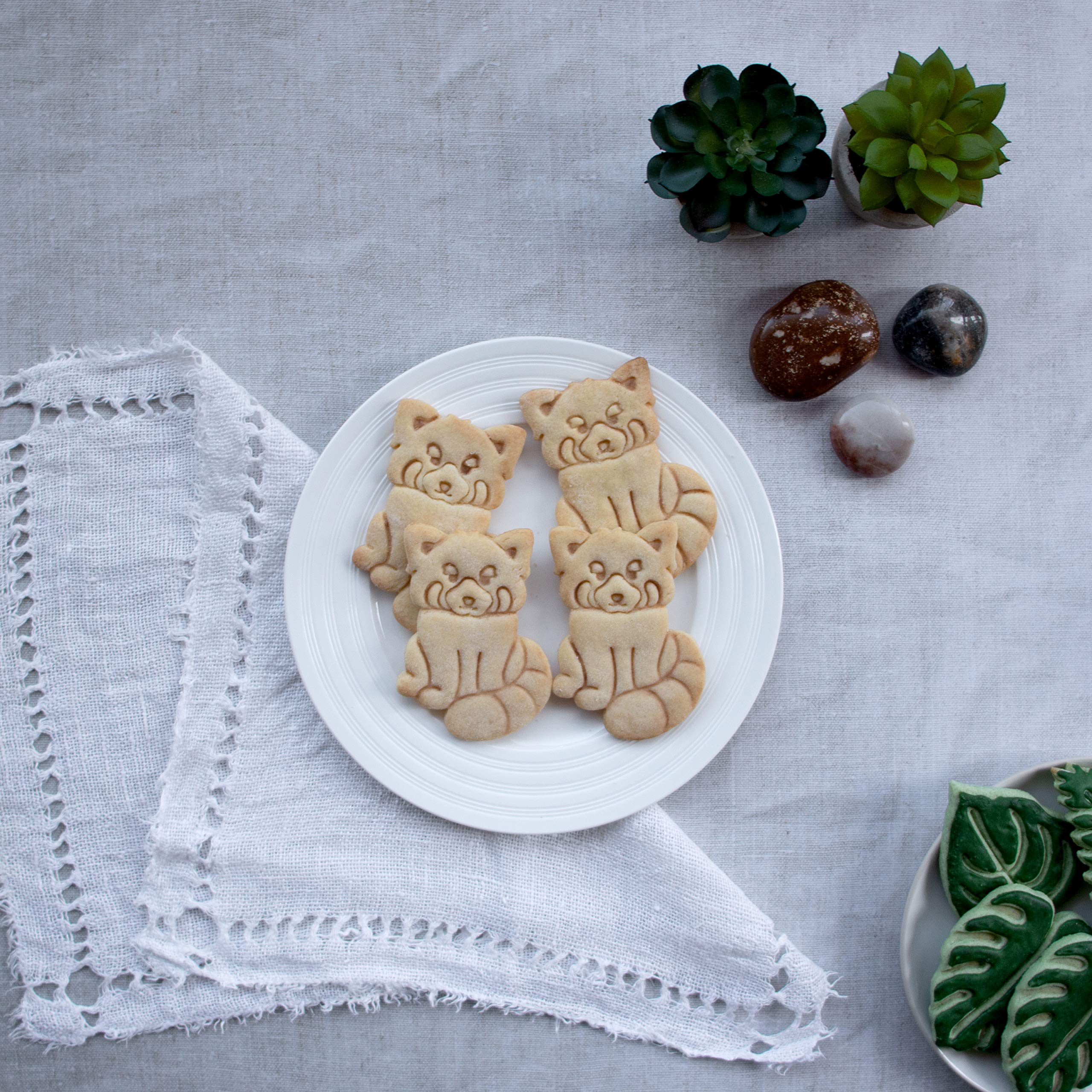 Amazon | BAKERLOGY レッサーパンダ クッキー型セット（デザイン: 眠い