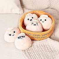 Vista 2 de WHAT DO YOU MEME? Dumplings de Apoyo Emocional de Relatable, Juguetes de Peluche Tiernos y Animales de Peluche, Incluye 5 Peluches con Canasta, Idea