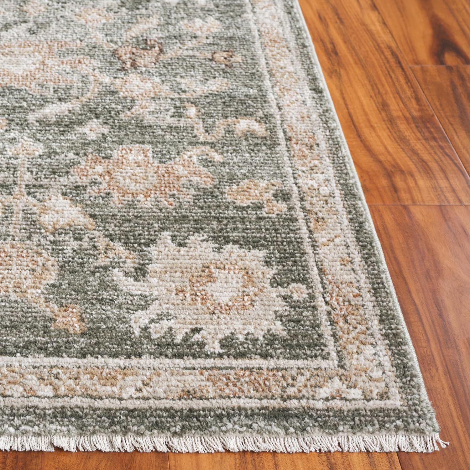 SAFAVIEH Area Rug 10'x14'3" - Hazel Collection - X-Large - Traditional Design, Green & Beige, Non-Shedding & Easy Cleaning, Ideal for Living Room, Bedroom, Dining Space (HZL512Y)
