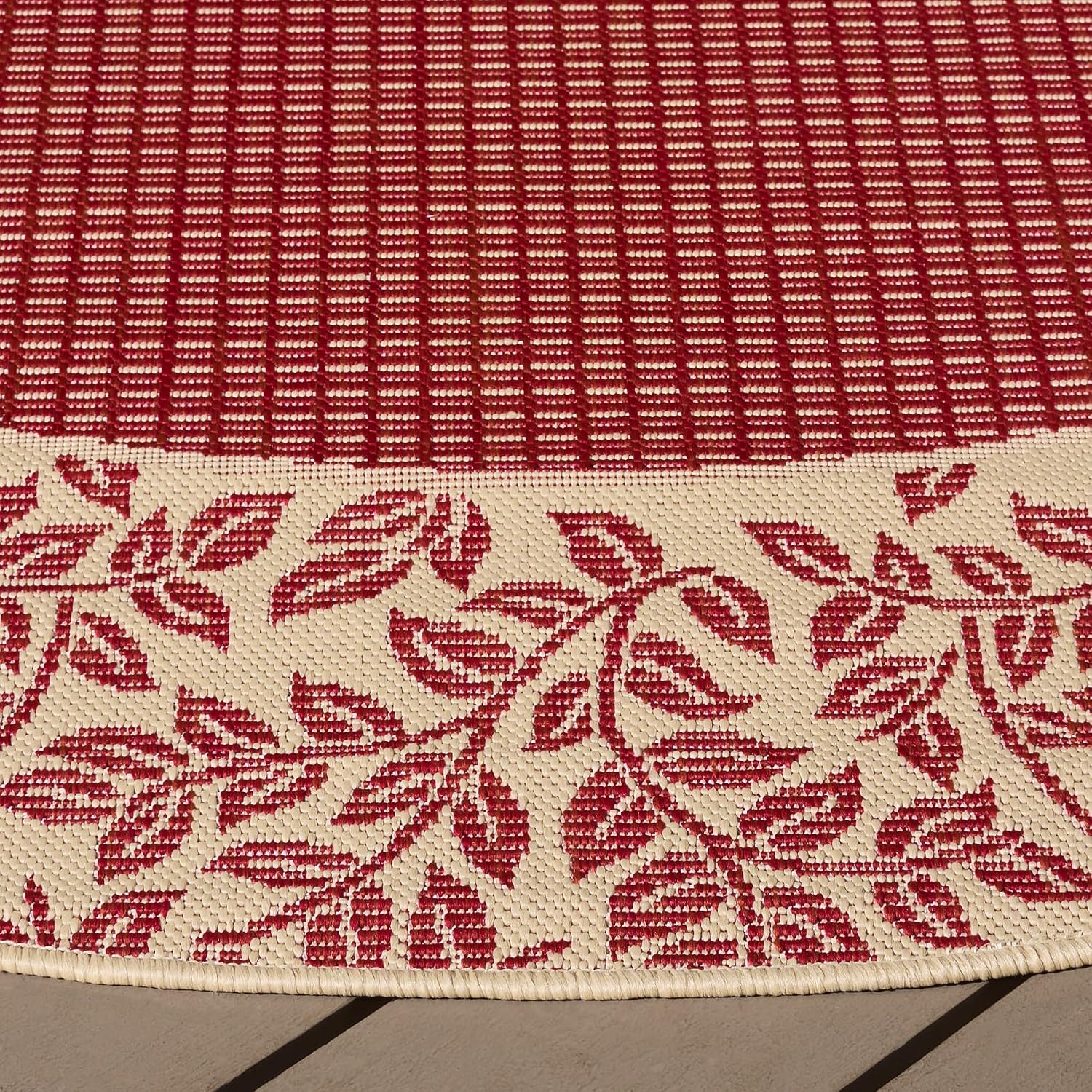 SAFAVIEH Washable Rug Outdoor Courtyard Collection - 6'7" Round, Red & Natural, Non-Shedding & Easy Cleaning, Ideal for Patio, Backyard, Mudroom (CY0727-3707)