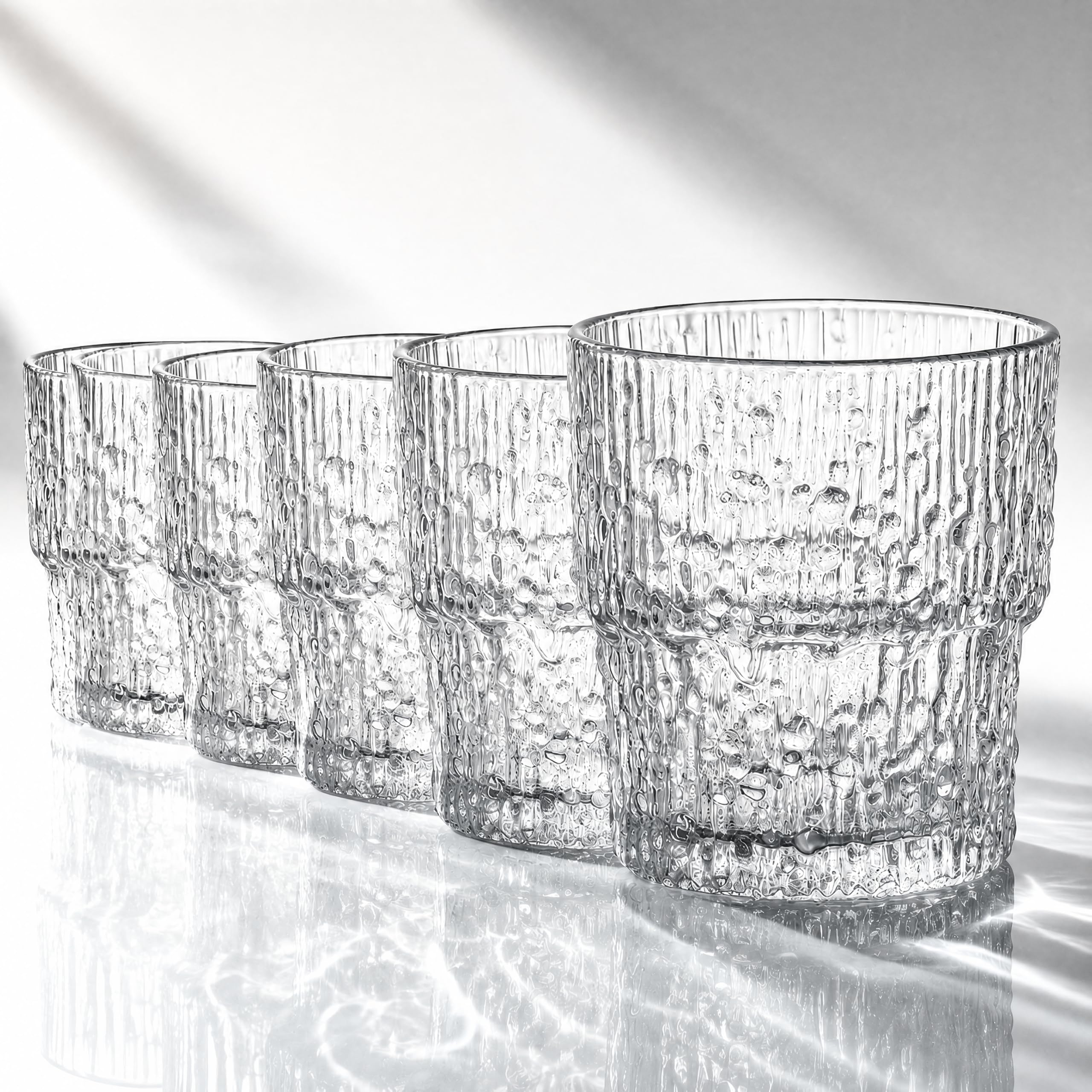 Pumtus 6 Pack Vintage Drinking Glasses, 7 OZ / 207ml Romantic Water Tumbler, Clear Ribbed Rocks Glass Cup with Raindrop Pattern, Embossed Cocktail Whiskey Glassware Set for Iced Coffee, Soda, Tea