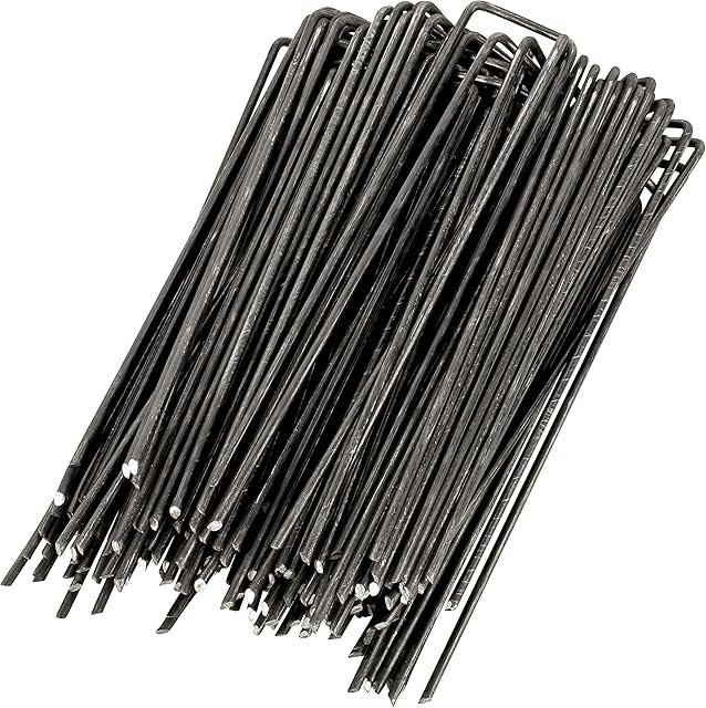 WUNDERGARDEN Pack of 100 x 6''/150mm 11 Gauge U-shaped multi-purpose steel Garden Securing Pegs - Ideal for securing weed fabric, landscape fabric, netting, ground sheets and fleece