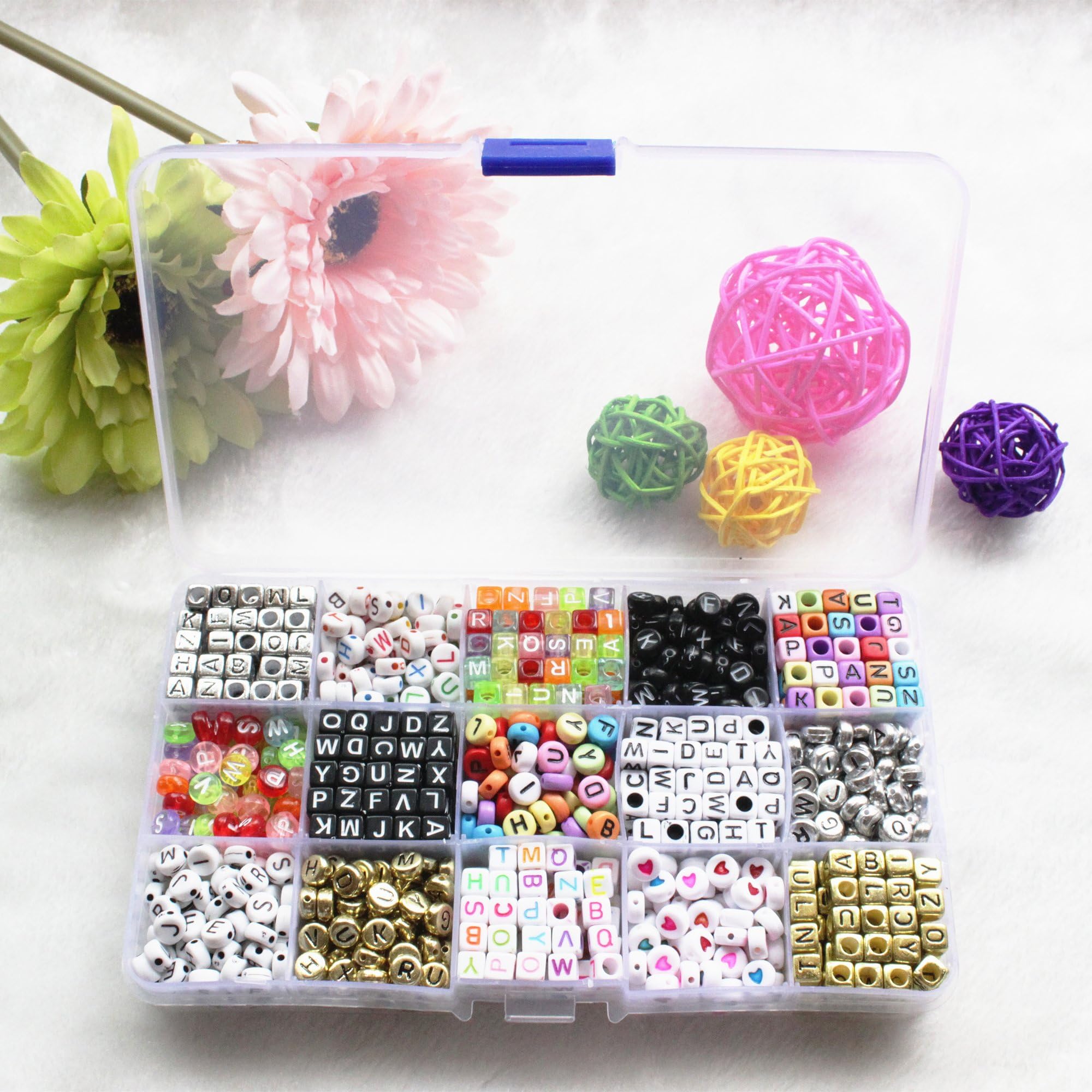 Wolpark 1000 pcs Mixed DIY Acrylic Alphabet Letters Beads Cube Charms for DIY Loom Bands Bracelets