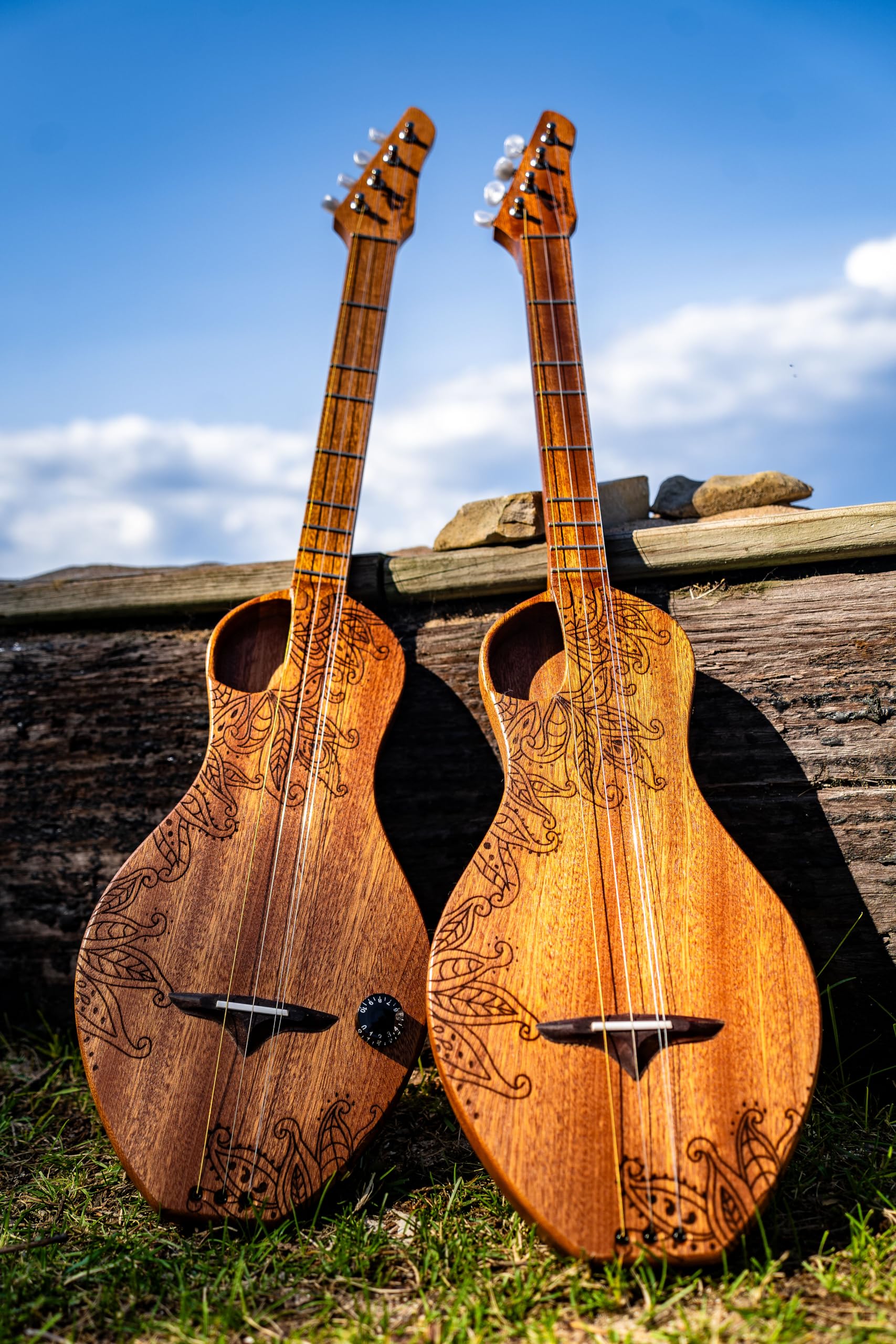Boondocker Dulcimer Guitar Sapele Mahogany with Henna Pattern Bundle with Gig Bag and Strap - Image 9
