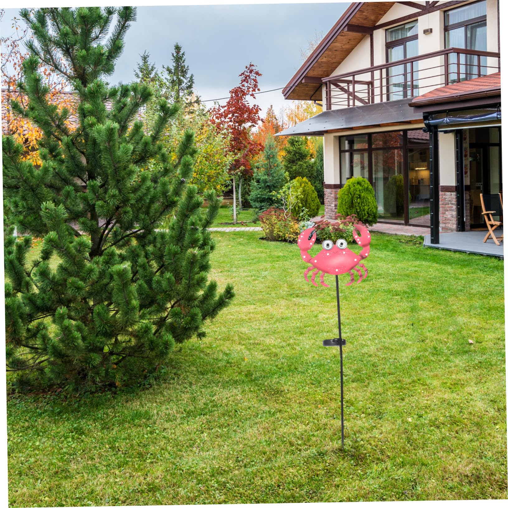 Lampada da Giardino Solare Forma di Granchio LED Energia Solare per Esterni Risparmio Energetico Facile Installazione Decorazione Creativa per Patio e Prato