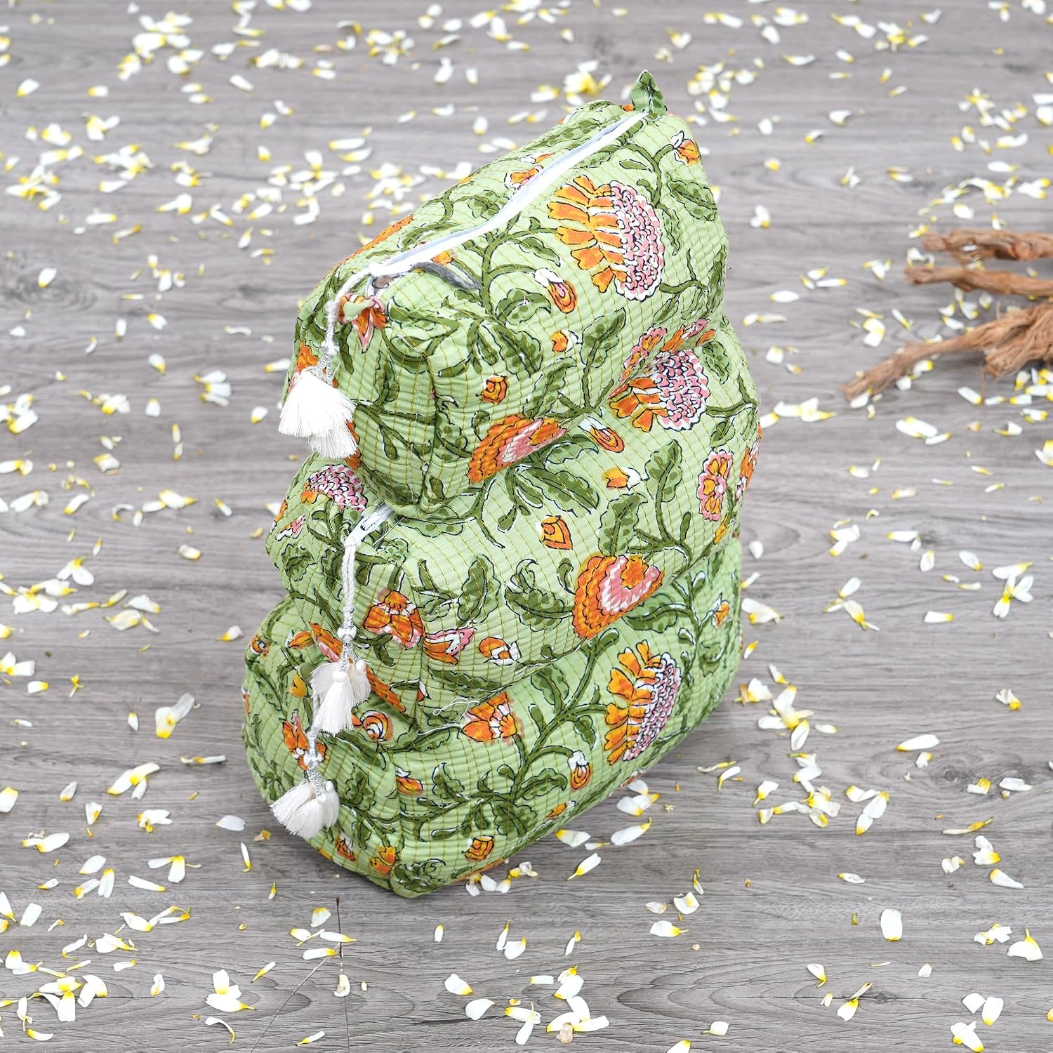 INDACORIFY Set Of 3 Quilted Toiletry Bag, Indian Quilted Make Up Pouch For Women's, Floral Print Cosmetic Travel Bag, Toiletry Pouch Set Bags