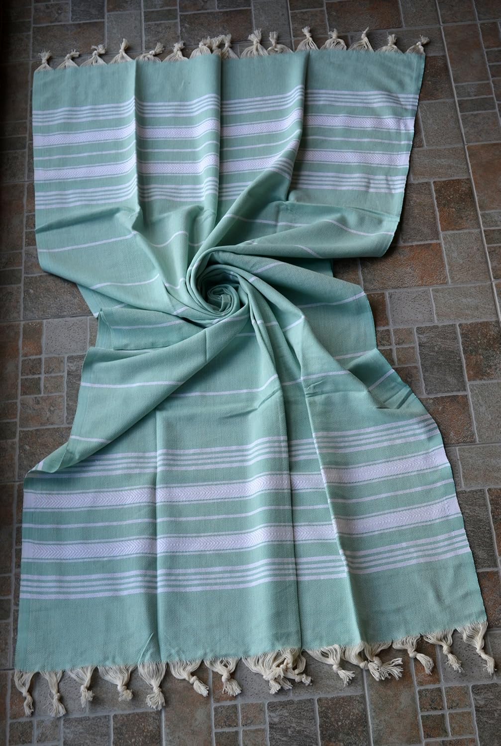 Dandelion - Basic Pattern - 100% Naturally-Dyed Cotton Turkish Towel Peshtemal - 71x39 Inches - Nile Green