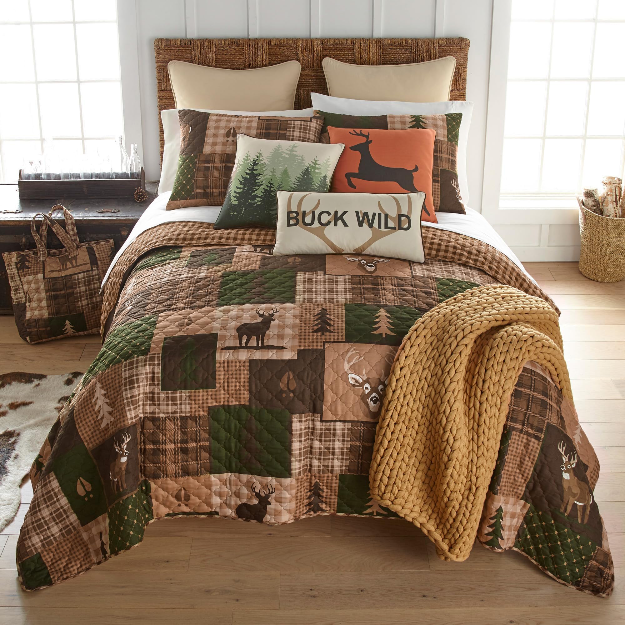 Twin Bedding Set - 2 Piece - Green Forest Lodge Quilt Set with Twin Quilt and One Standard Pillow Sham - Machine Washable