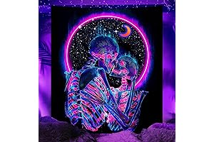 TUGCAY Blacklight Skull Tapestry: Trippy Posters for a Luminous Night