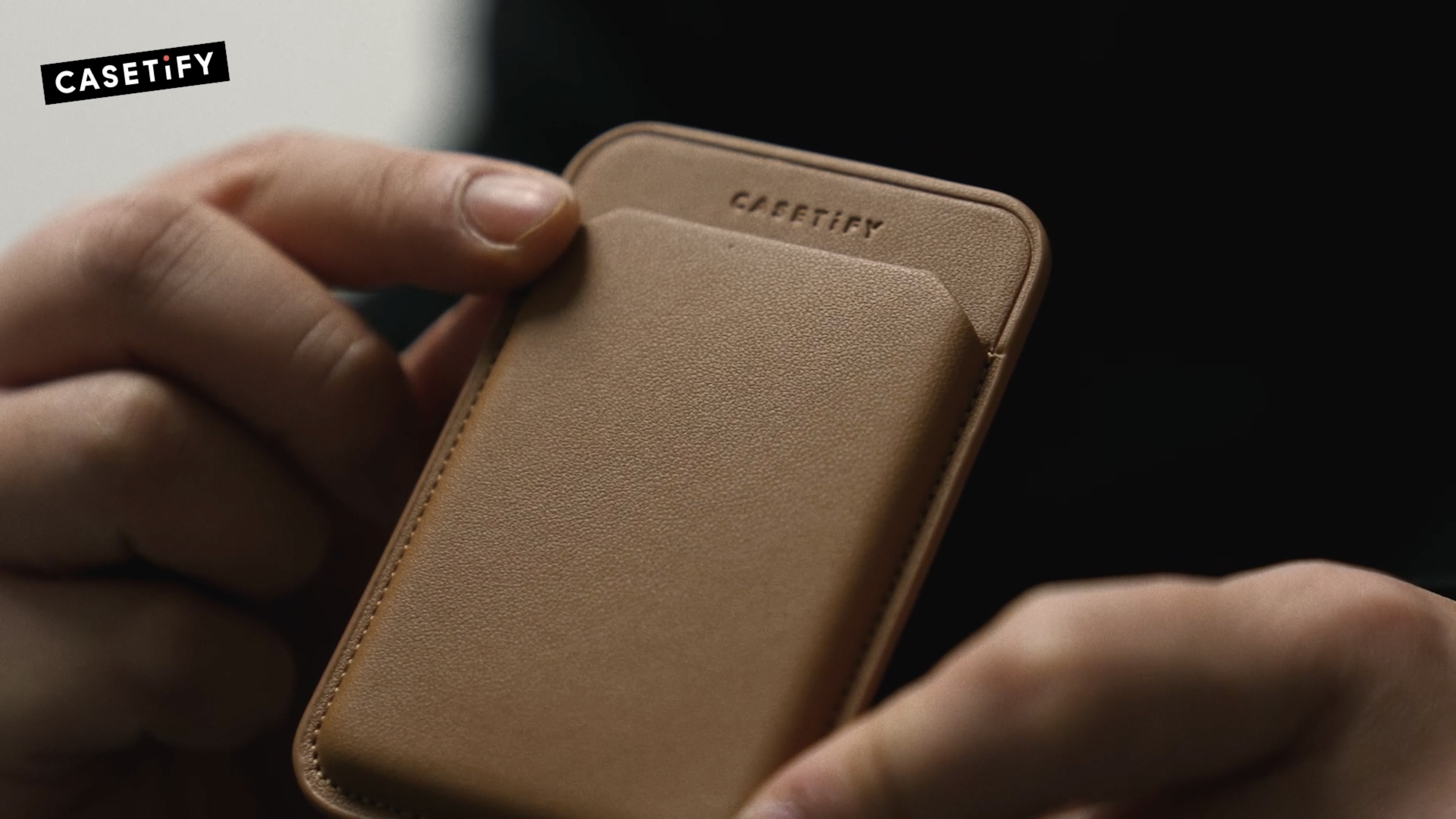 Amazon.com: CASETiFY Snappy BioVeg Tumbled Wallet [Compatible with