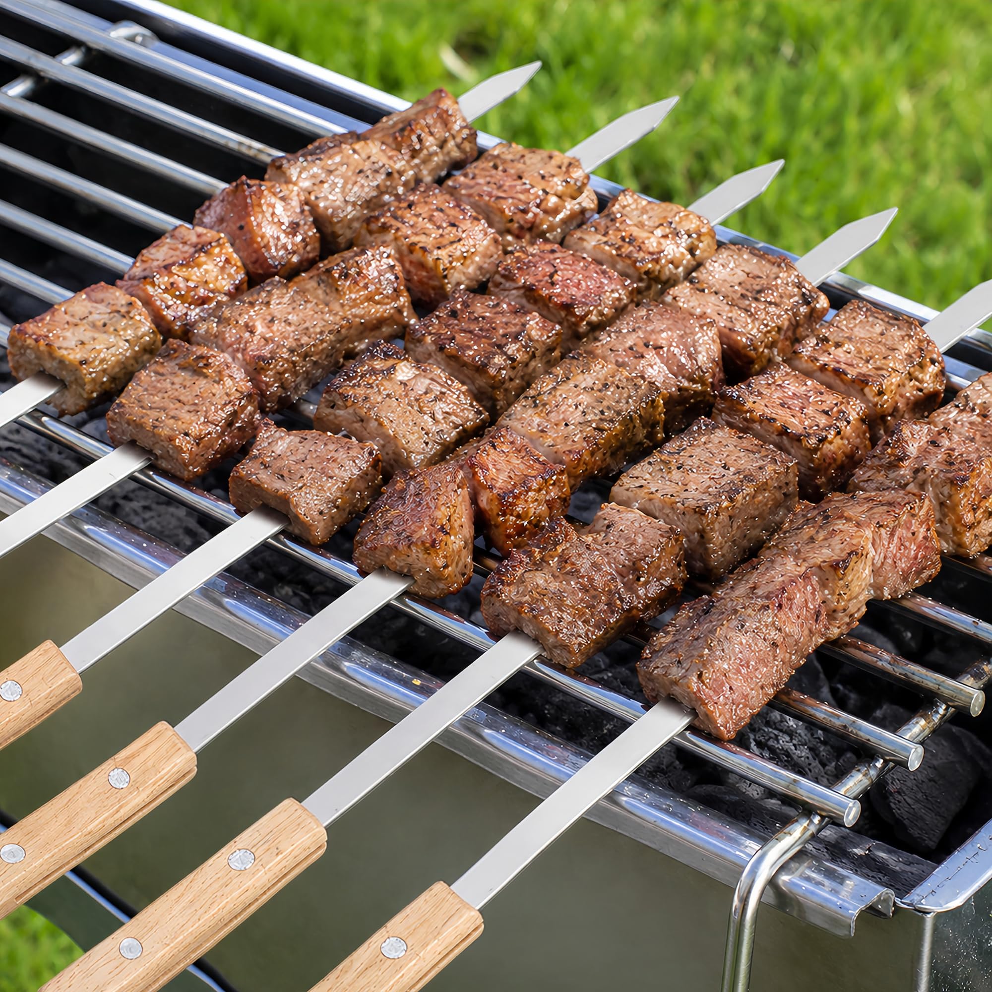 IMEEA Paquete de 8 brochetas planas para barbacoa de 55 cm, de acero inoxidable, 1 cm de ancho, con mango de madera, pincho de metal