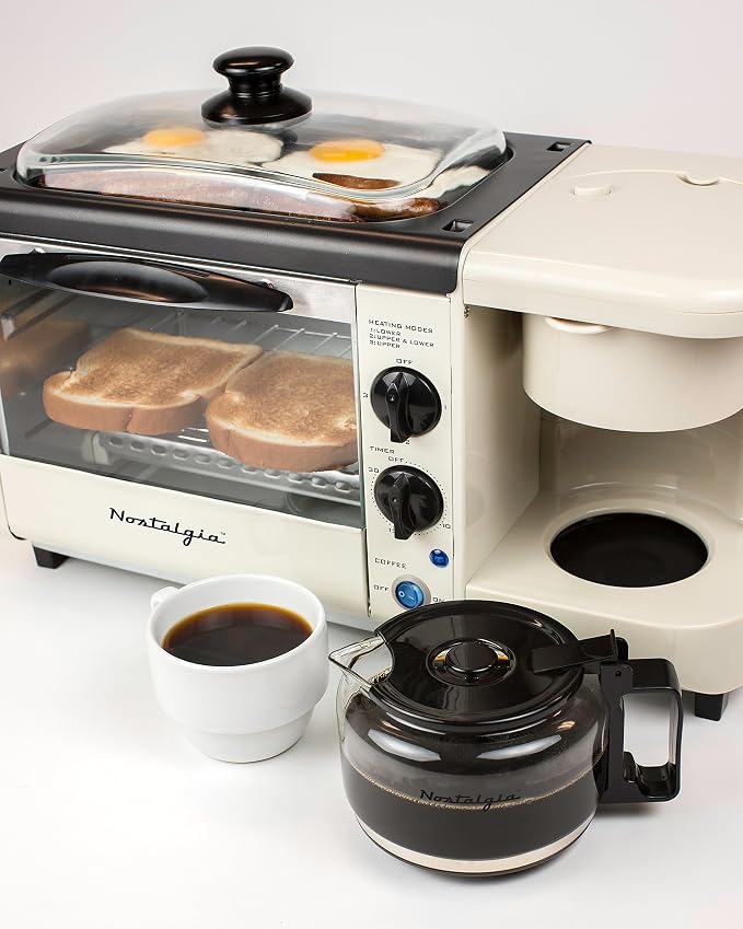Nostalgia BSET100BC Retro - Cafetera 3 en 1 para desayuno, parrilla, horno  tostador, hace 4 tazas de café, 2 rebanadas, Bisque : Amazon.com.mx: Hogar  y Cocina