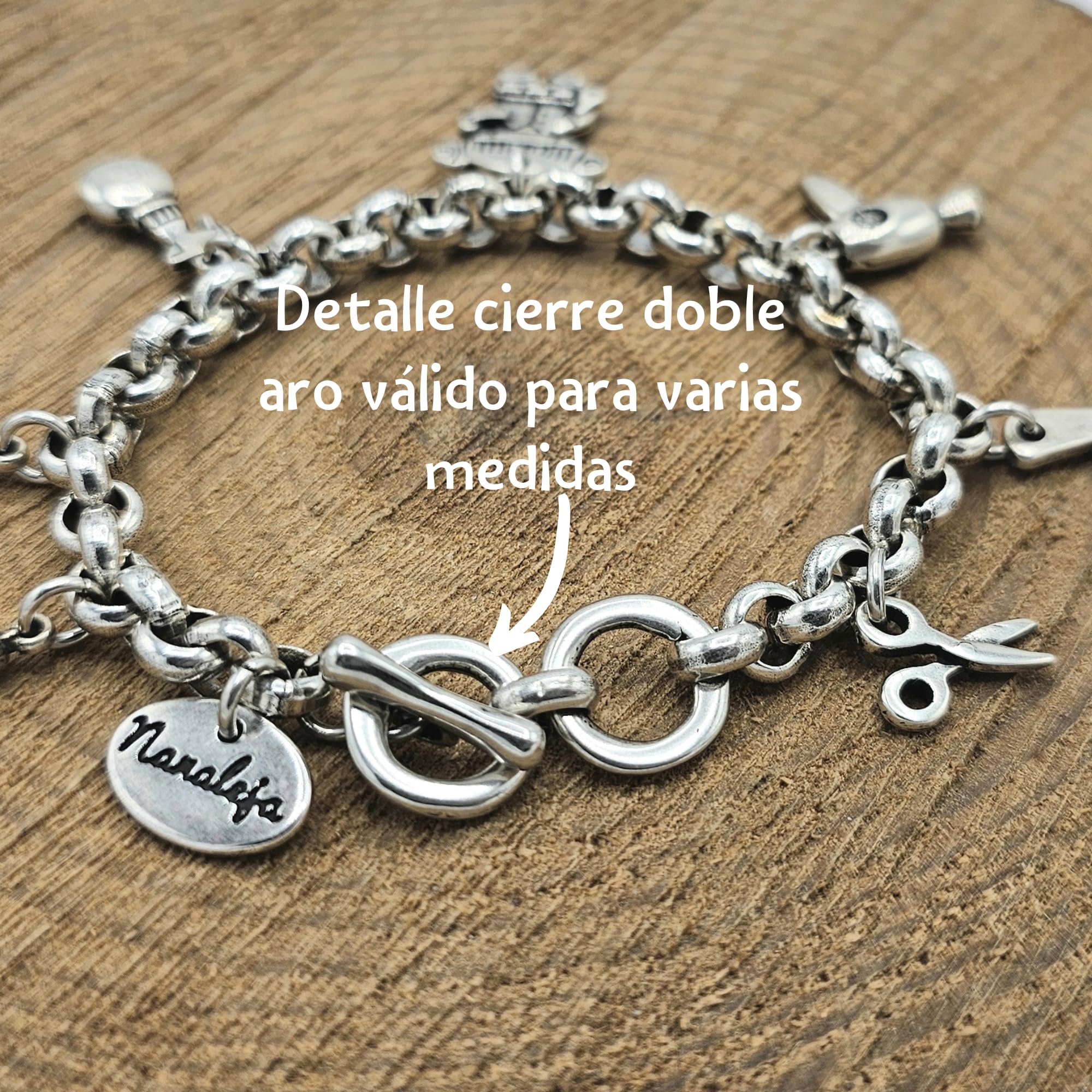 Pulsera Peluquera con 7 Charms de Peluquería, Pulseras Profesiones, Regalos Originales, Cierre Ajustable para Varias Medidas, Hecho en España