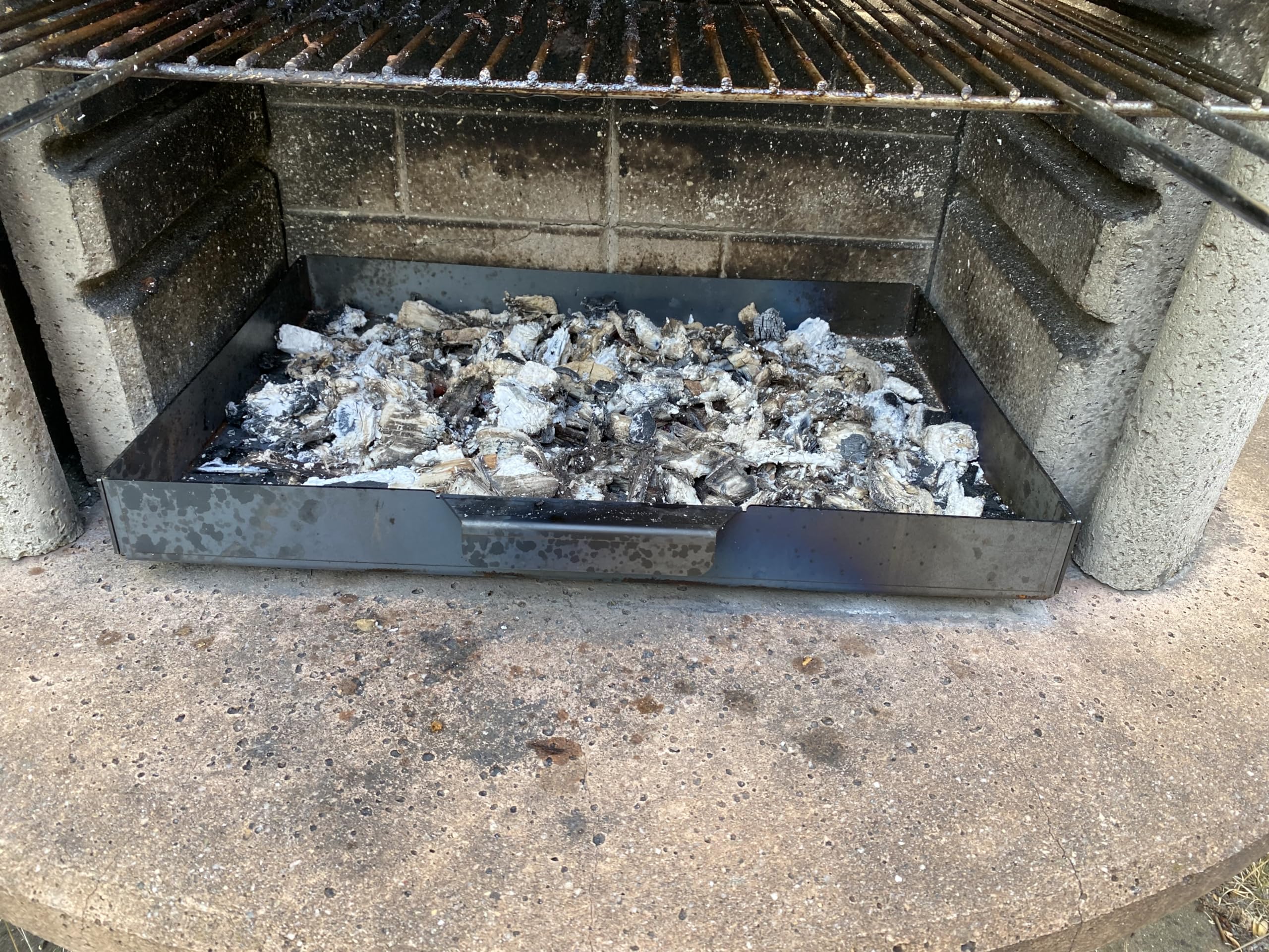 Bac à Cendres Acier Corten EWH - Bac à Cendres En Acier CorTen Pour Barbecue Et Cheminée Extérieure Sur Mesure