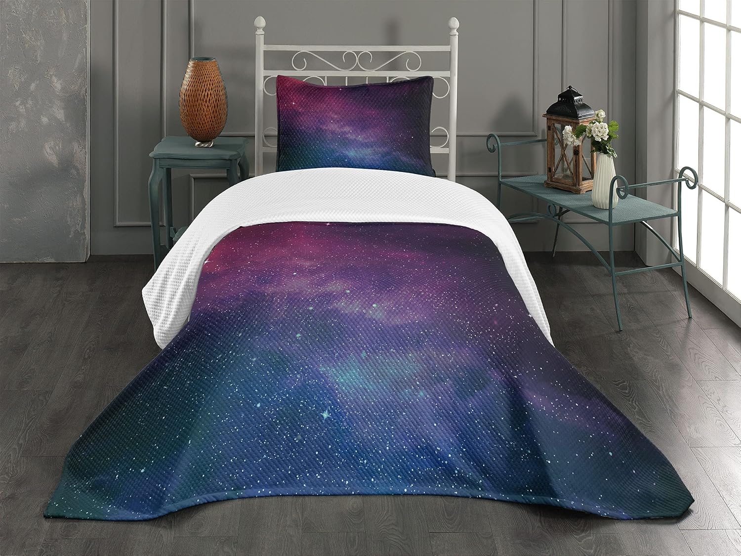 Lunarable Star Bedspread, Universe Filled Stars Nebula and Galaxy Cassiopeia Interstellar Astronomy, Decorative Quilted 2 Piece Coverlet Set with Pillow Sham, Twin Size, Magenta Black