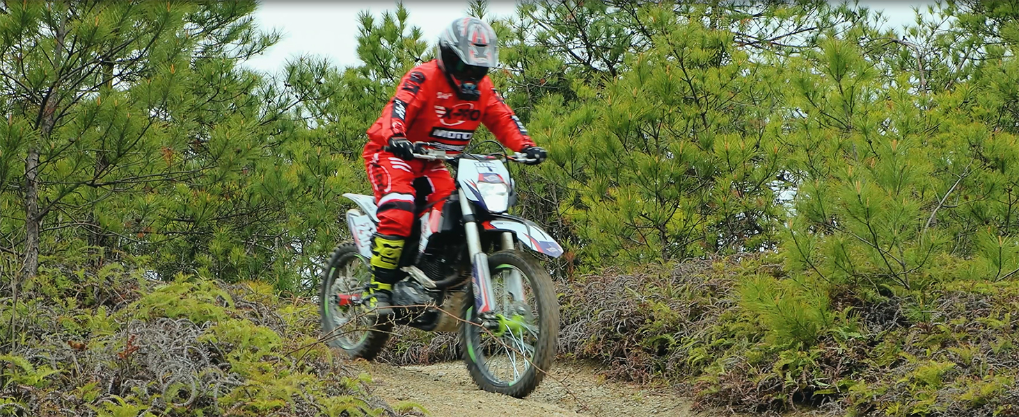 Amazon.com: X-PRO 250cc Dirt Bike with LED Light Zongshen Engine