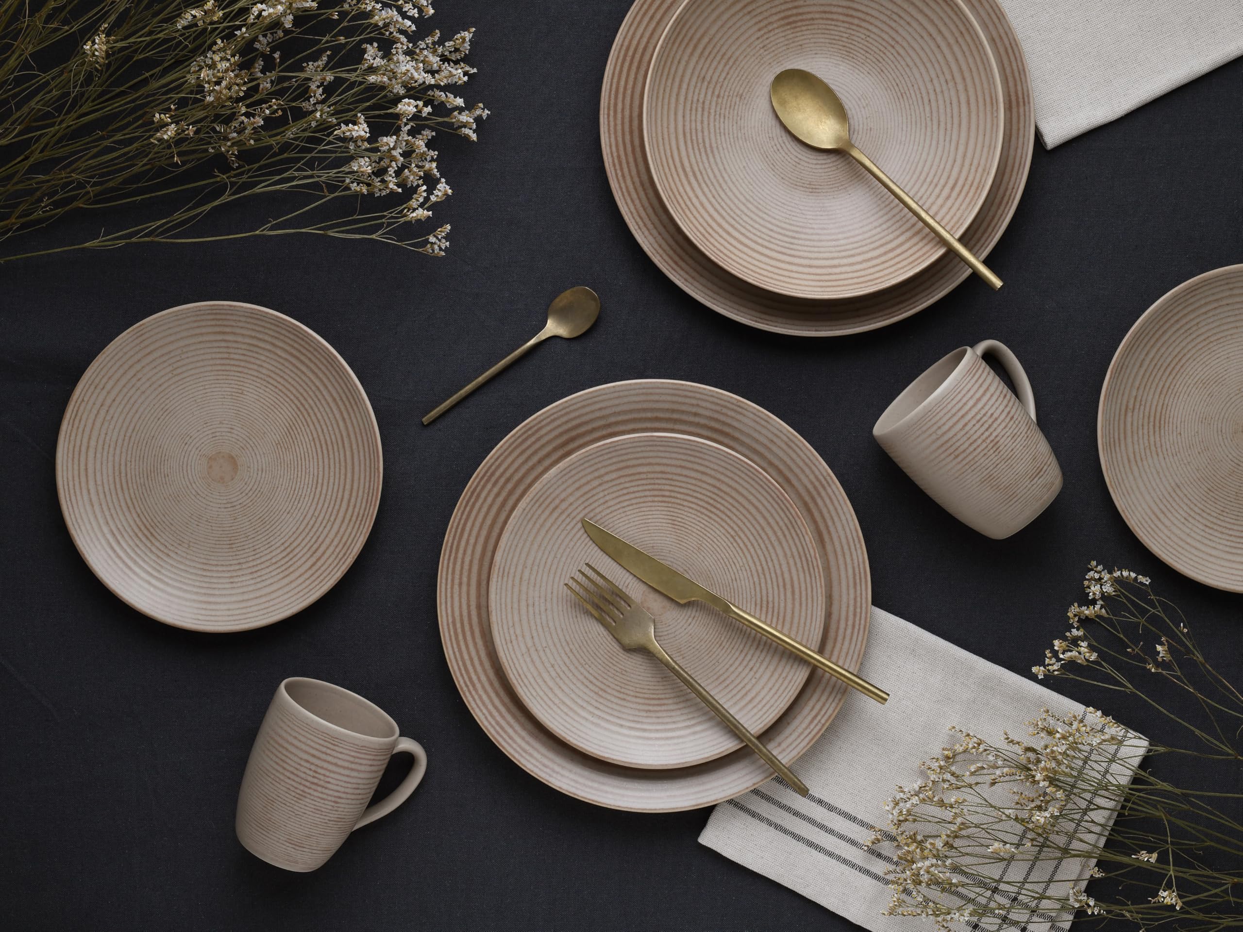 CreaTable, 20891 Série Catania Sand Service de table 16 pièces pour 4 personnes, en grès, passe au lave-vaisselle et au micro-ondes, fabriqué au Portugal