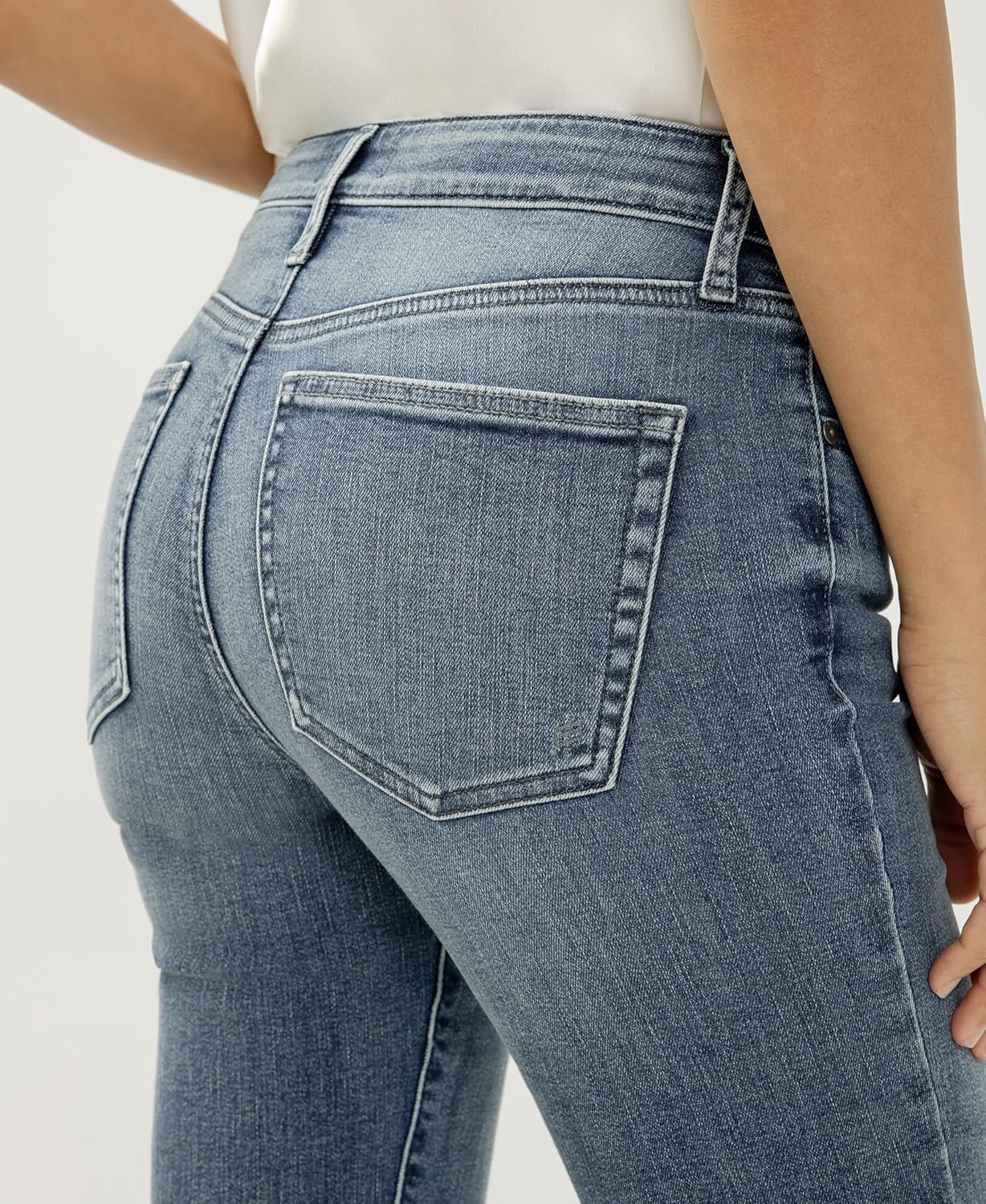 Silver Jeans Co. Women's, Most Wanted Mid Rise Flare Leg Jeans - Image 3