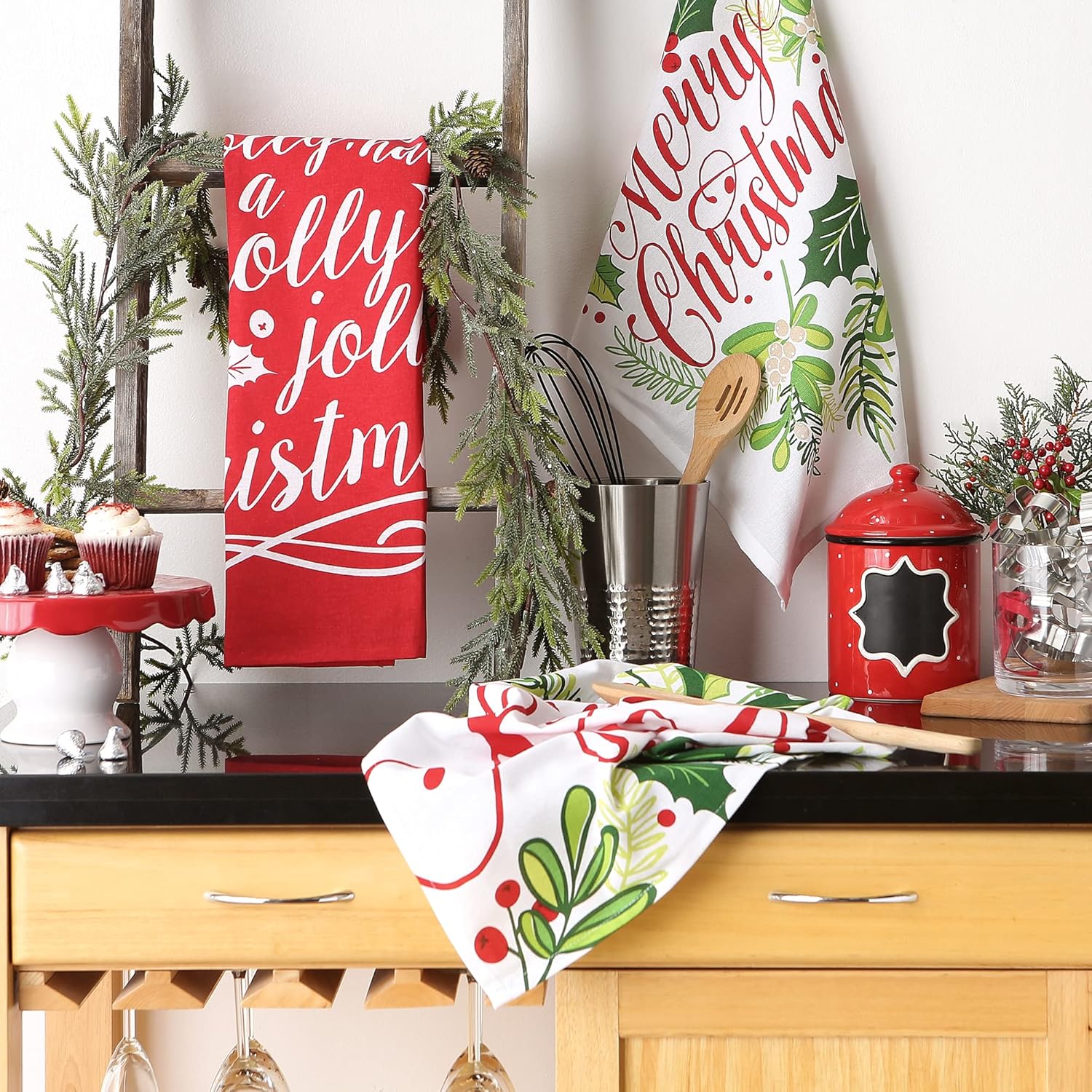 DII Holiday Kitchen Towel Set, Christmas Tea Towels for Baking, Cooking & Entertaining 18x28, Printed Holly, 3 Piece - Image 5