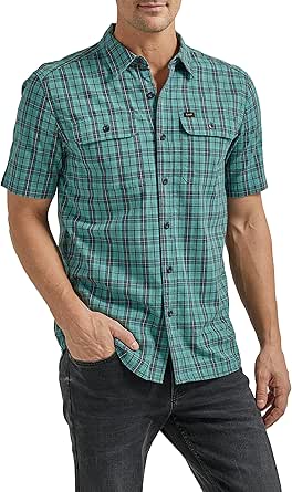 Lee Men's Extreme Motion All Purpose Classic Fit Short Sleeve Button Down Worker Shirt
